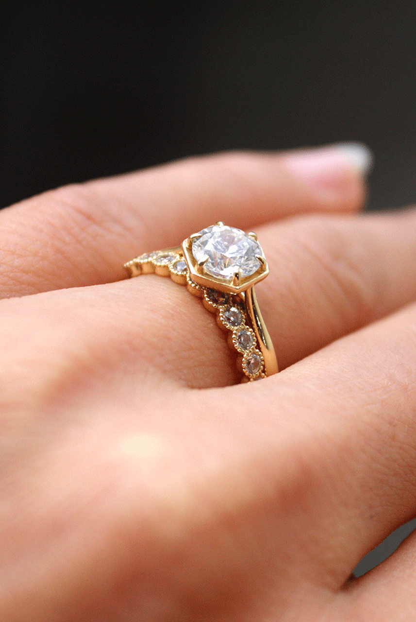1.0CT Round Hexagon Shape Moissanite Diamond Solitaire Engagement Ring
