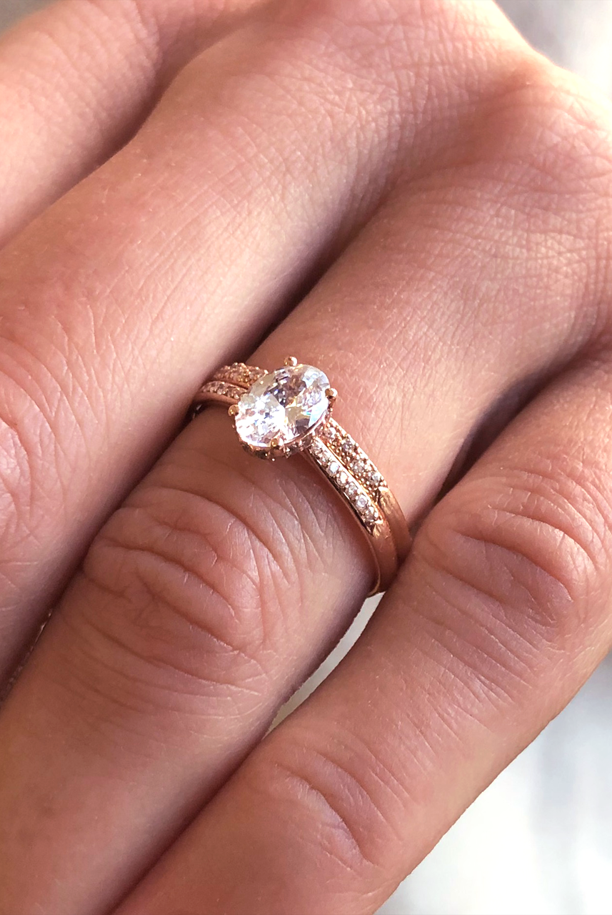 0.84CT Oval Hidden Halo Moissanite Diamond Pave Engagement Ring For Women