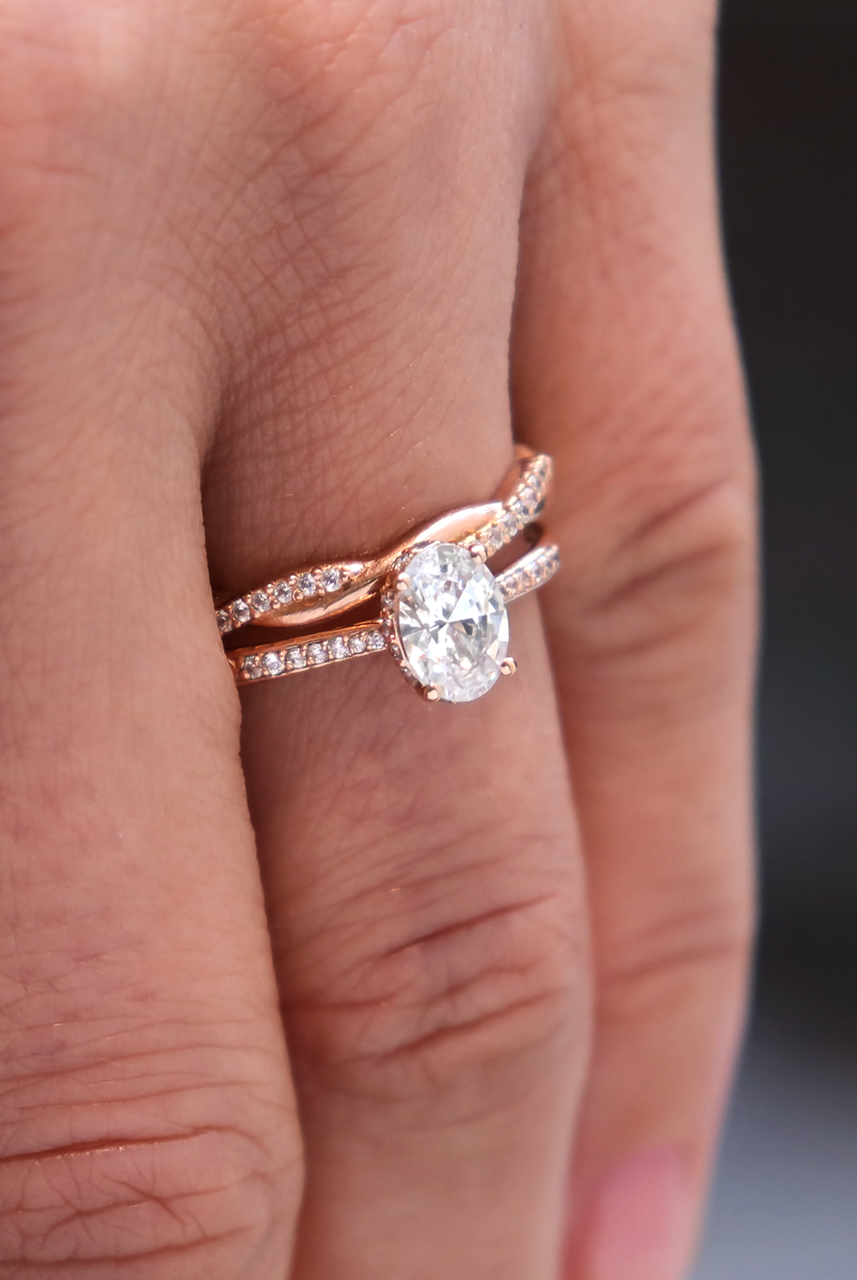 0.84CT Oval Hidden Halo Moissanite Diamond Pave Engagement Ring For Women