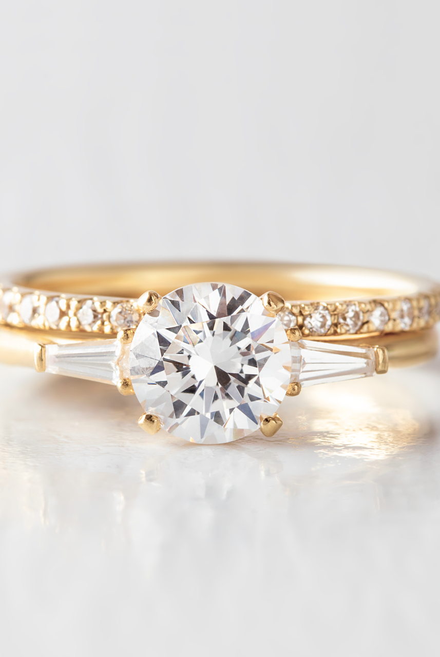 Unique moissanite jewelry sets