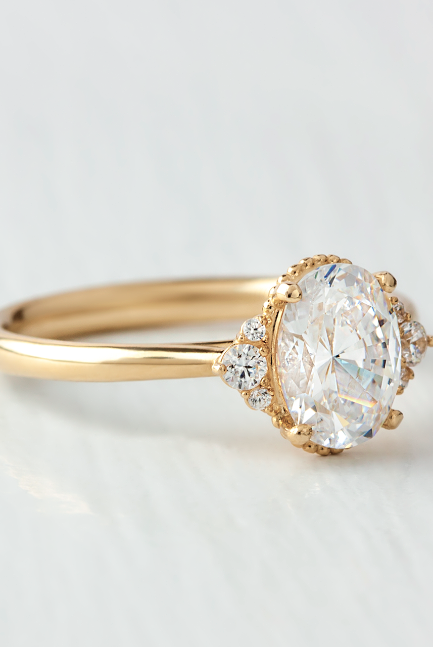 1.33CT Oval Cluster Moissanite Diamond Solitaire Engagement Ring In Solid Gold