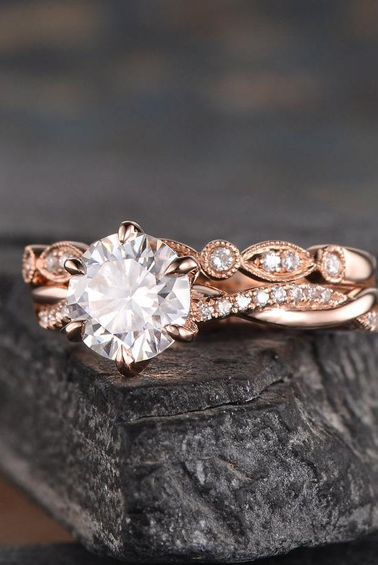 1-50-ct-round-cut-solitaire-milgrain-style-moissanite-bridal-ring-set