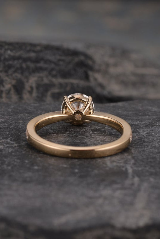 1-0-ct-round-cut-solitaire-moissanite-engagement-ring-5