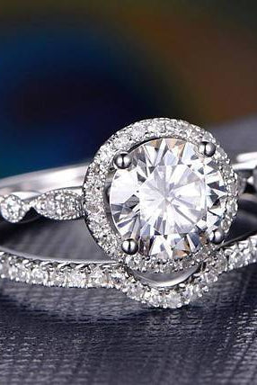 1-5-ct-round-cut-halo-pave-setting-moissanite-bridal-ring-set