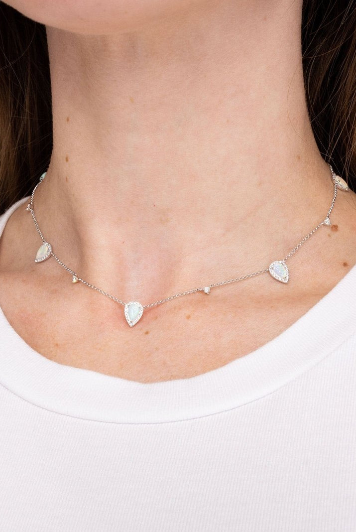 1-59tcw-pear-moissanite-drip-necklace