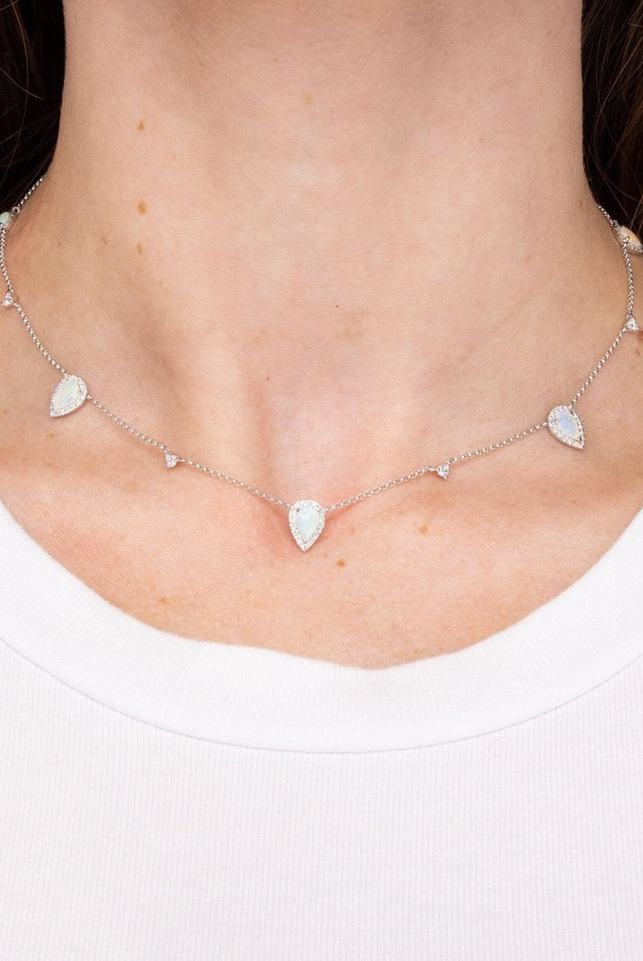 1-59tcw-pear-moissanite-drip-necklace