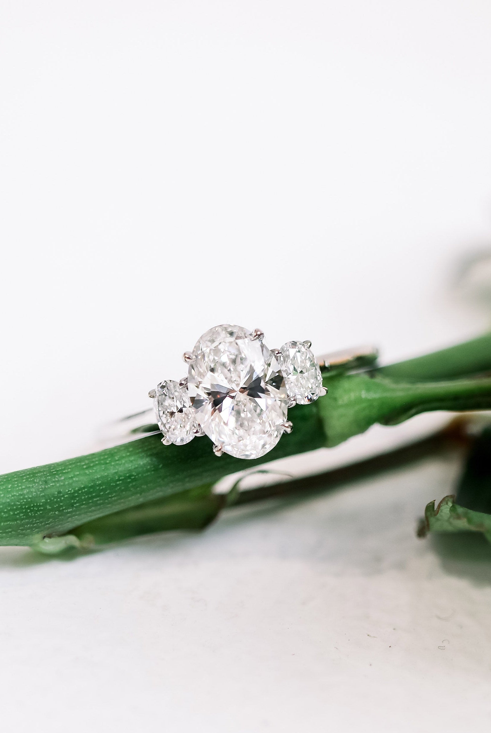 1.50CT Oval Three Stone Moissanite Diamond Solitaire Engagement Ring For Women