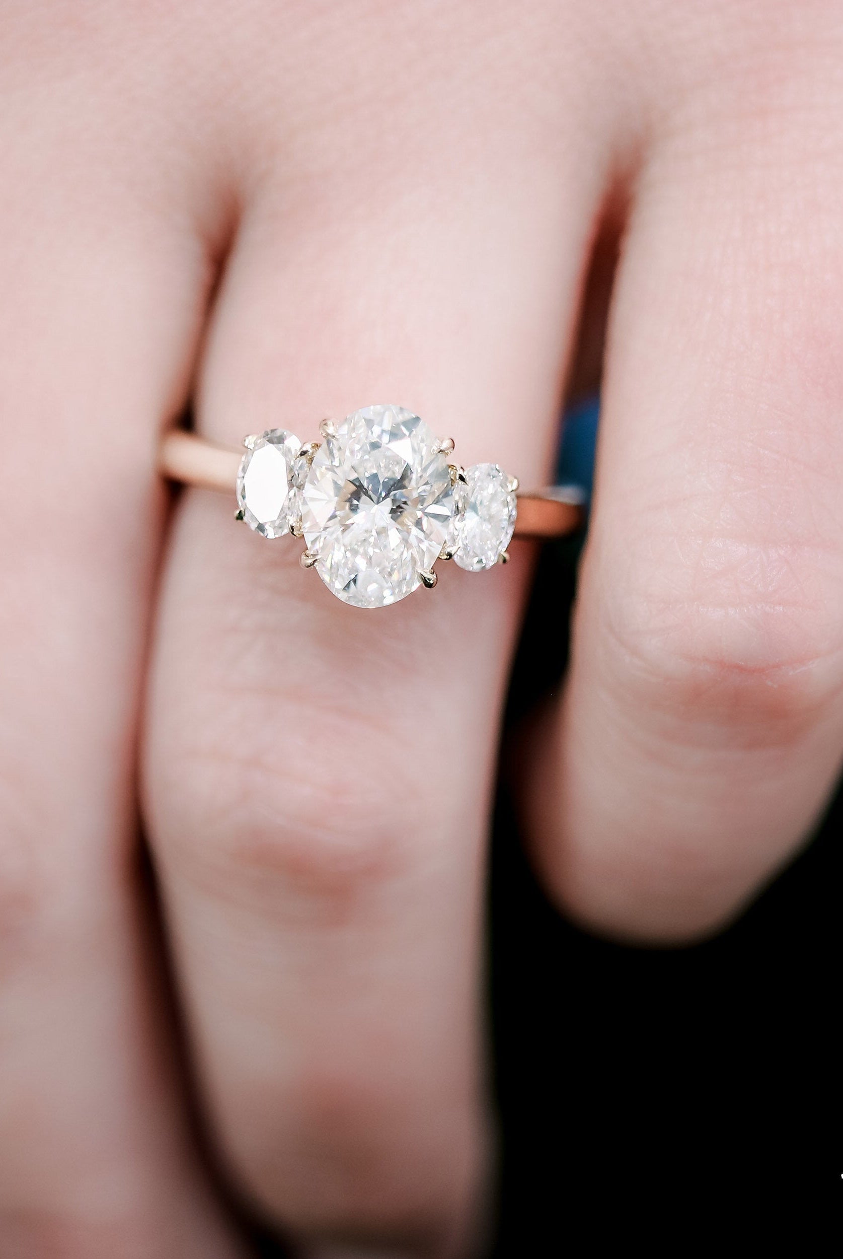 1.50CT Oval Three Stone Moissanite Diamond Solitaire Engagement Ring For Women