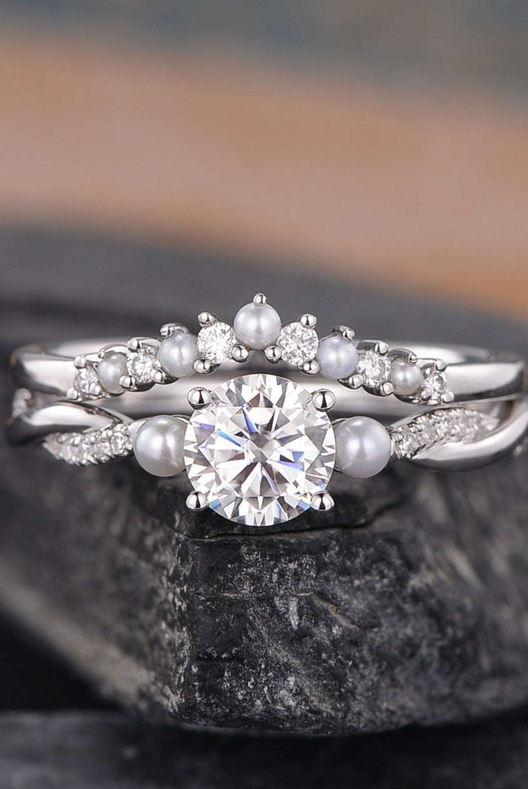 0-50-ct-round-twisted-pave-moissanite-bridal-ring-set