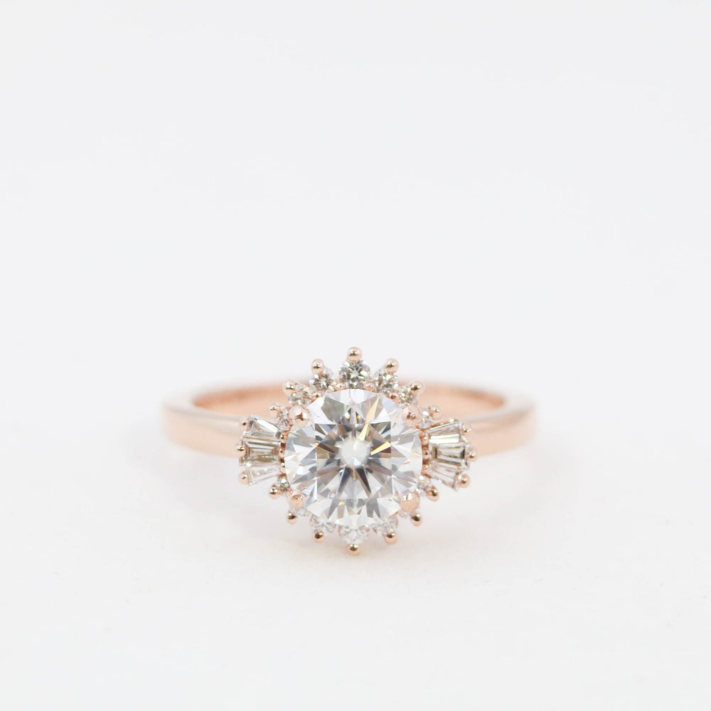 1.05CT Round Cluster Moissanite Diamond Engagement Ring