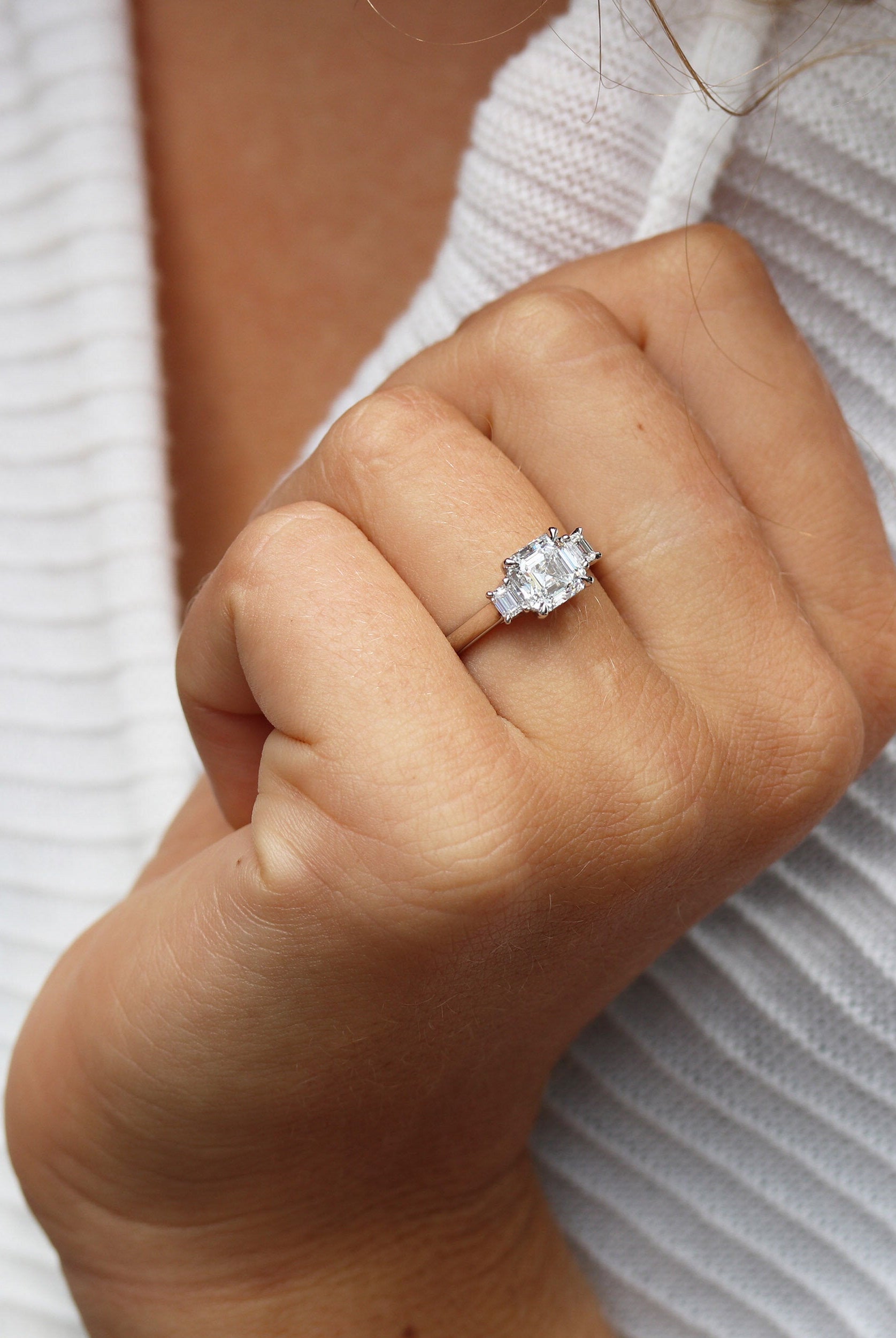 1.0CT Asscher Three Stone Moissanite Diamond Solitaire Engagement Ring