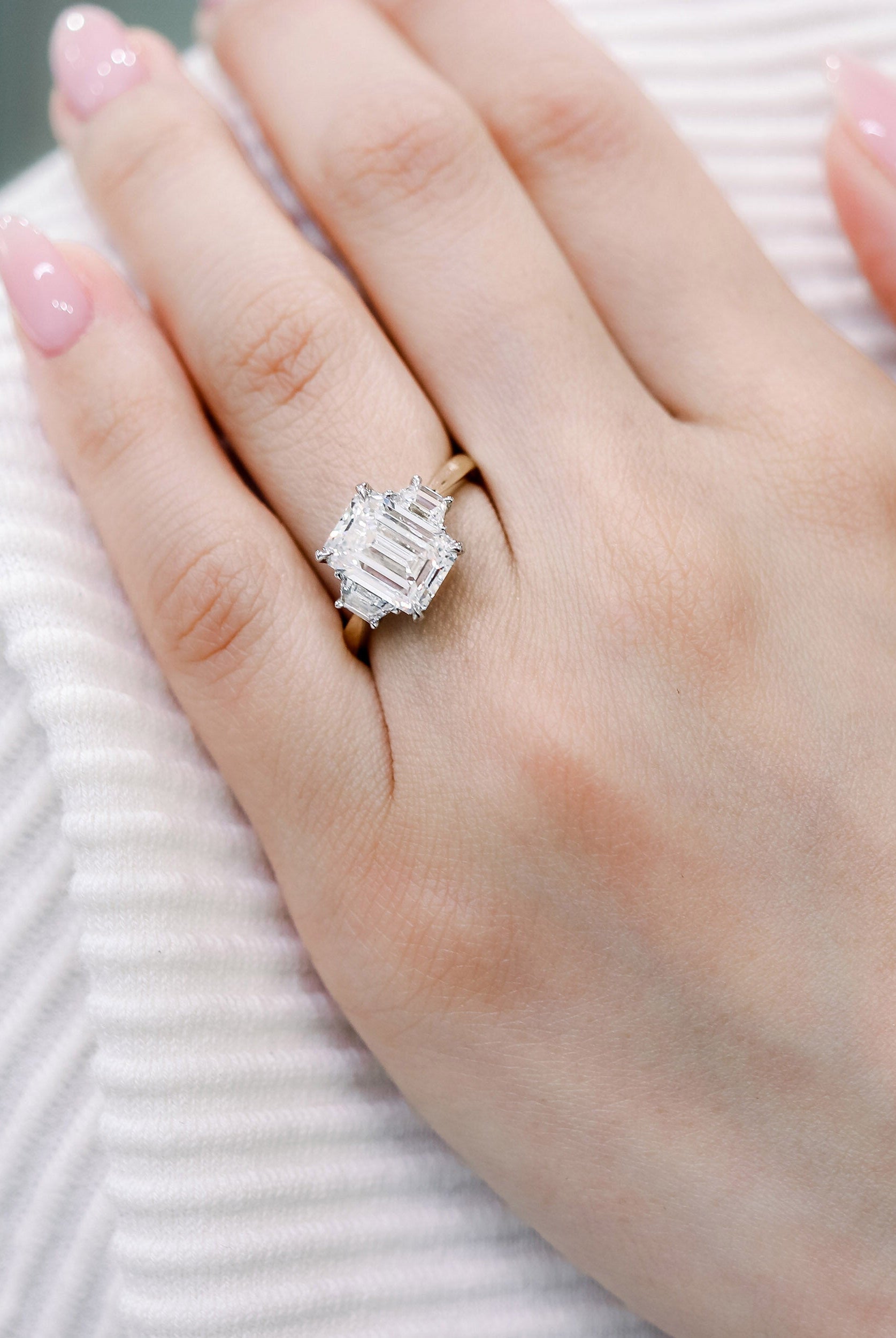 2.75CT Emerald Cut Three Stone Moissanite Diamond Cathedral Set Engagement Ring For Women
