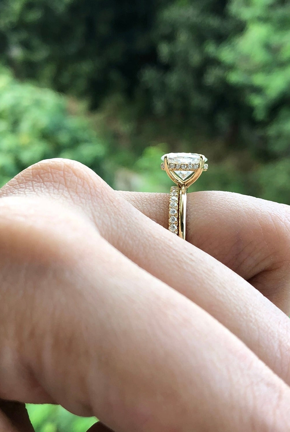 oval-solitaire-hidden-halo-moissanite-engagement-ring