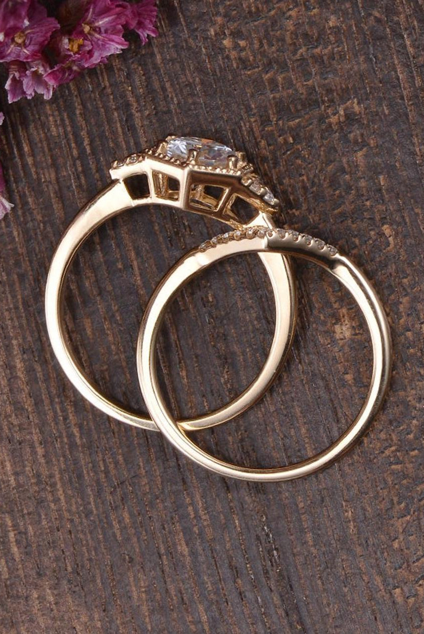 0-75-ct-round-moissanite-bridal-ring-set
