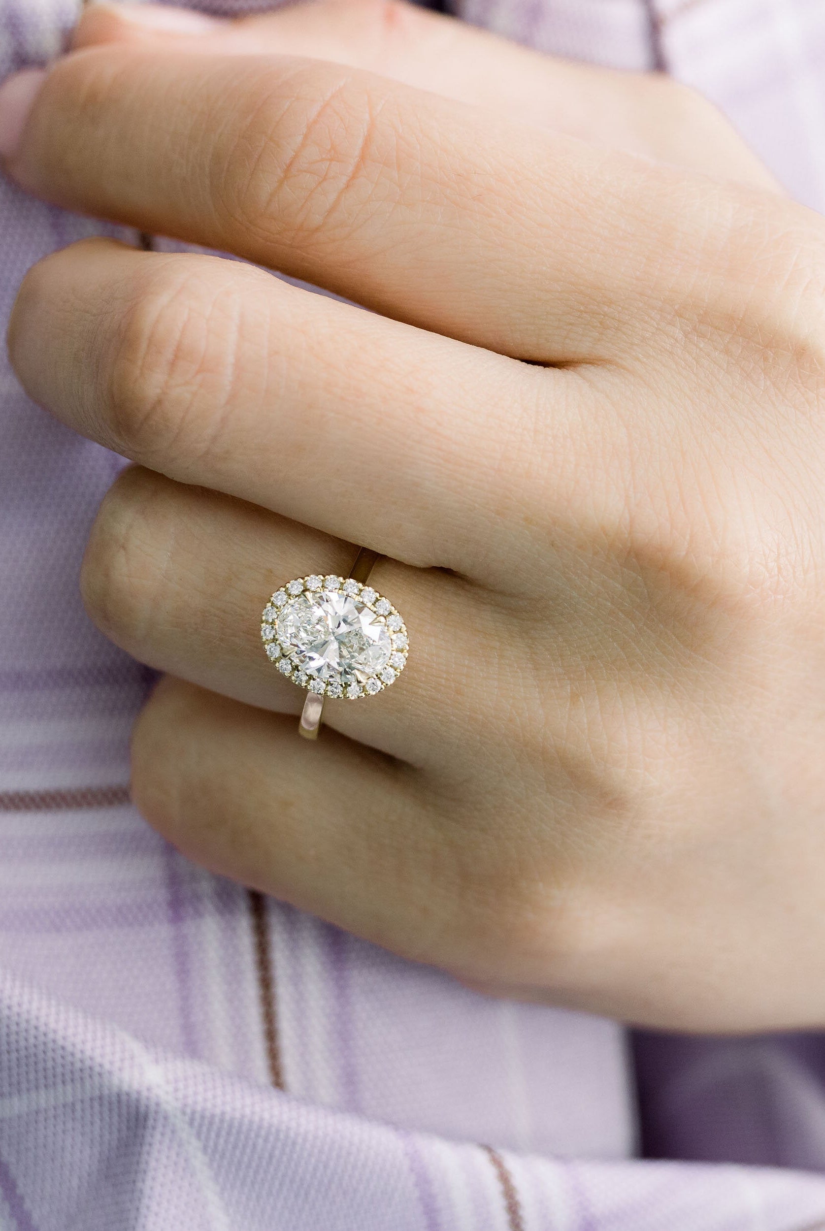 2.0CT Cathedral Set Oval Moissanite Diamond Halo Engagement Ring For Her