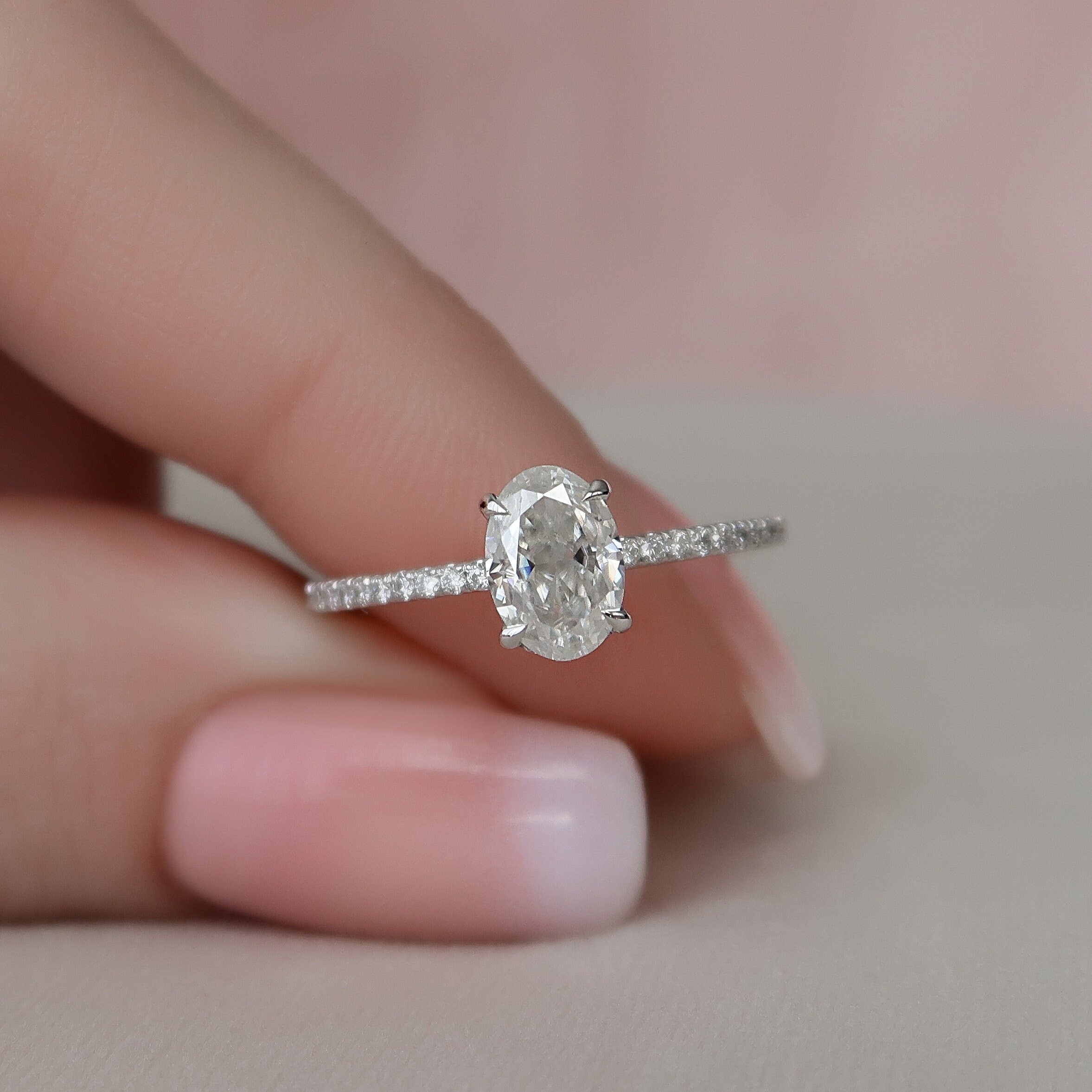 Oval Moissanite Engagement Ring