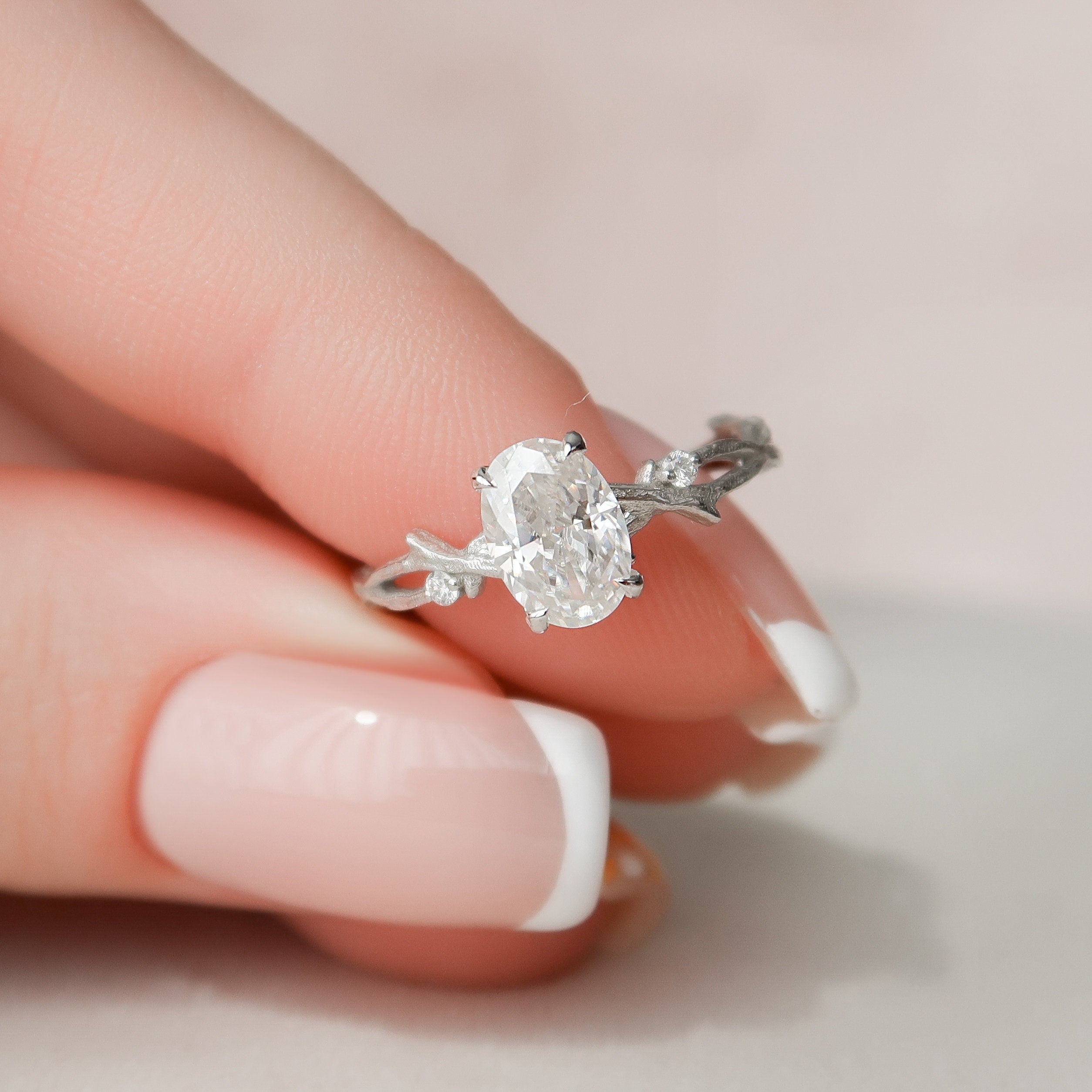 1ct Oval Moissanite Ring