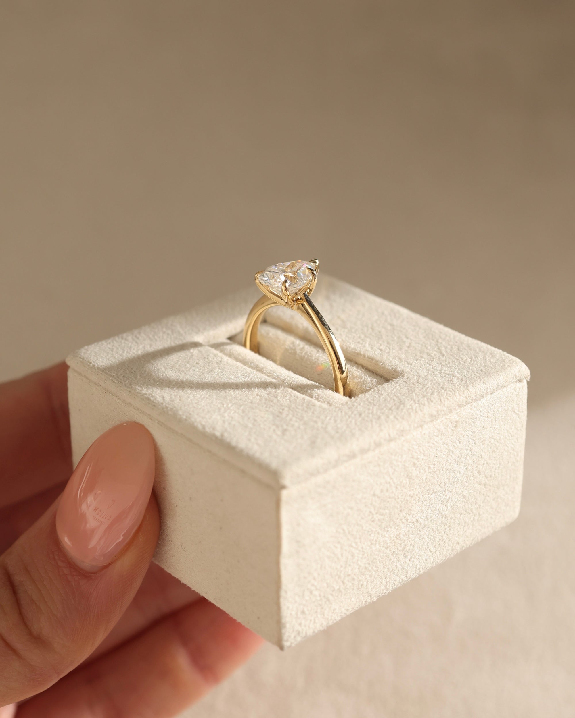 pear cut diamond alternative ring, elegant pear moissanite ring, pear cut moissanite ring for her, classic solitaire pear ring