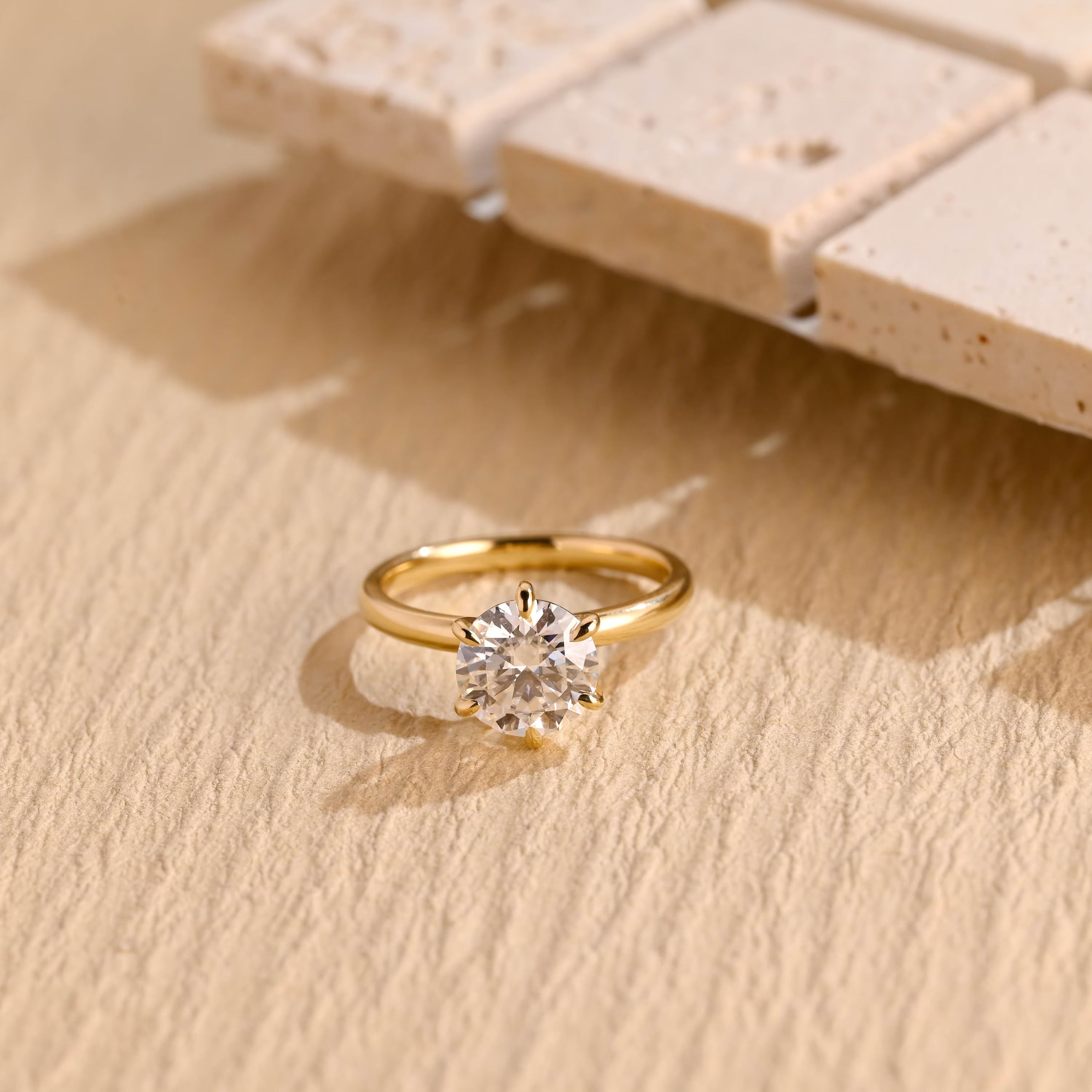 1 Carat Moissanite Engagement Ring