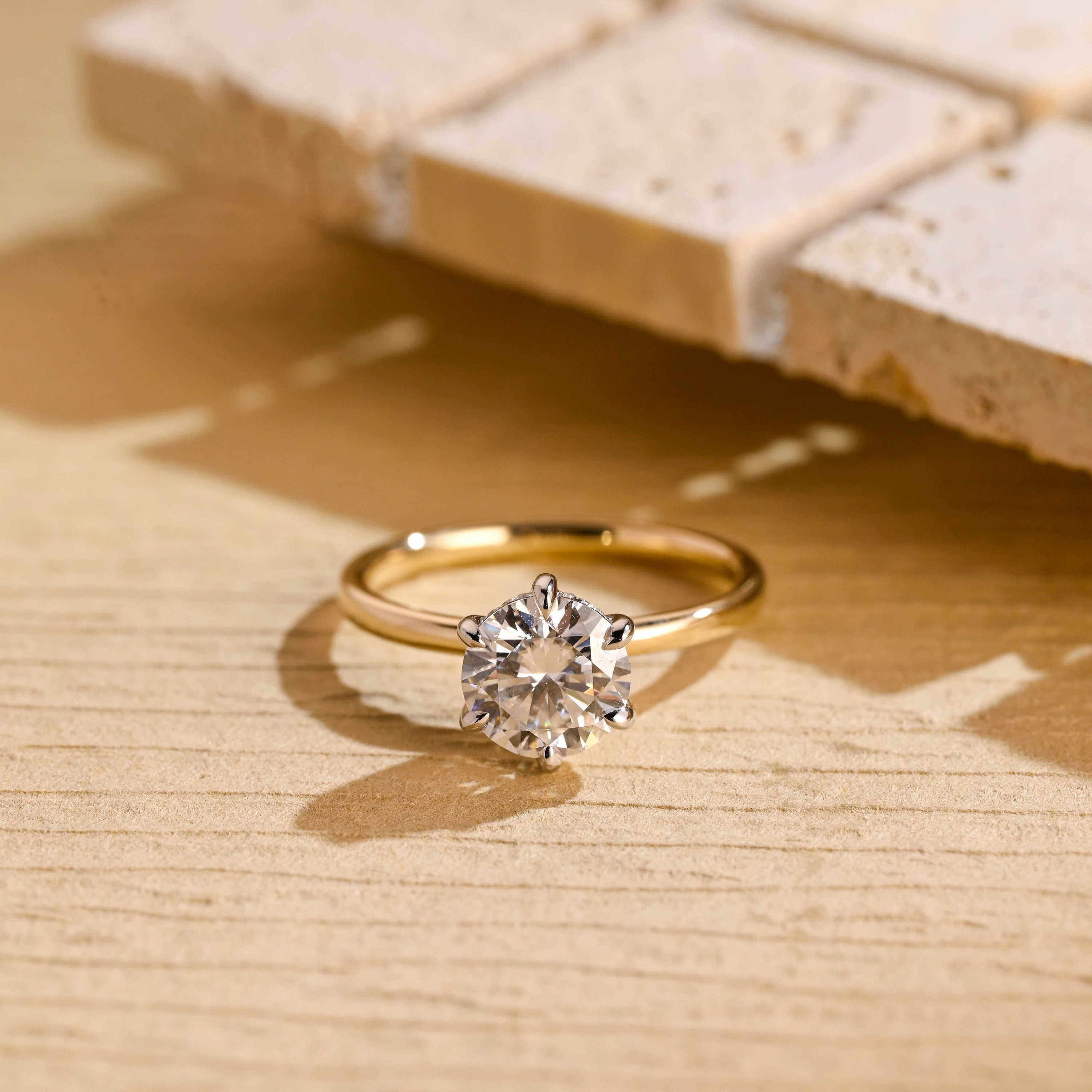 1 Carat Moissanite Engagement Ring