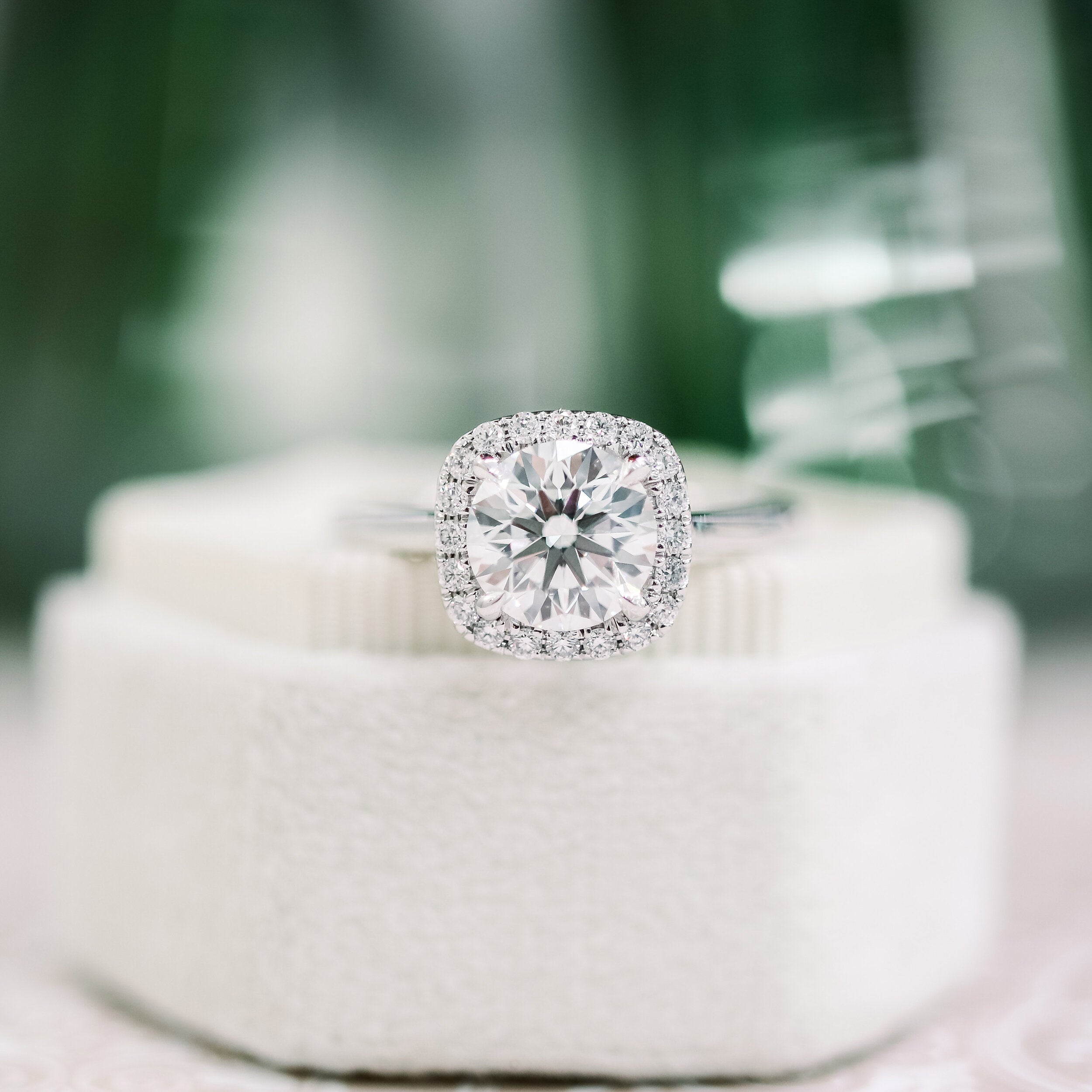 1.75CT Cathedral Set Round Moissanite Diamond Halo Engagement Ring For Women