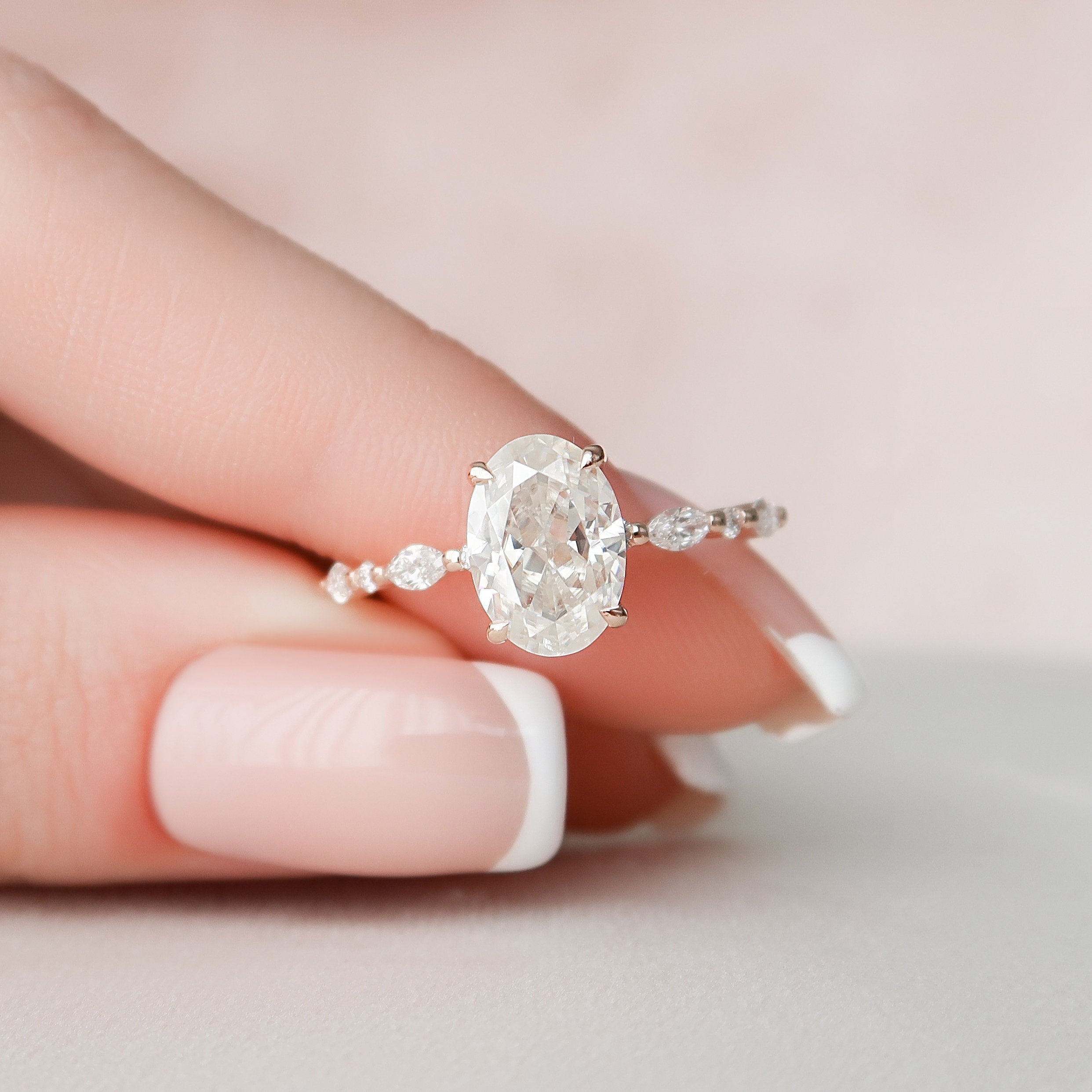 Oval Moissanite Engagement Ring