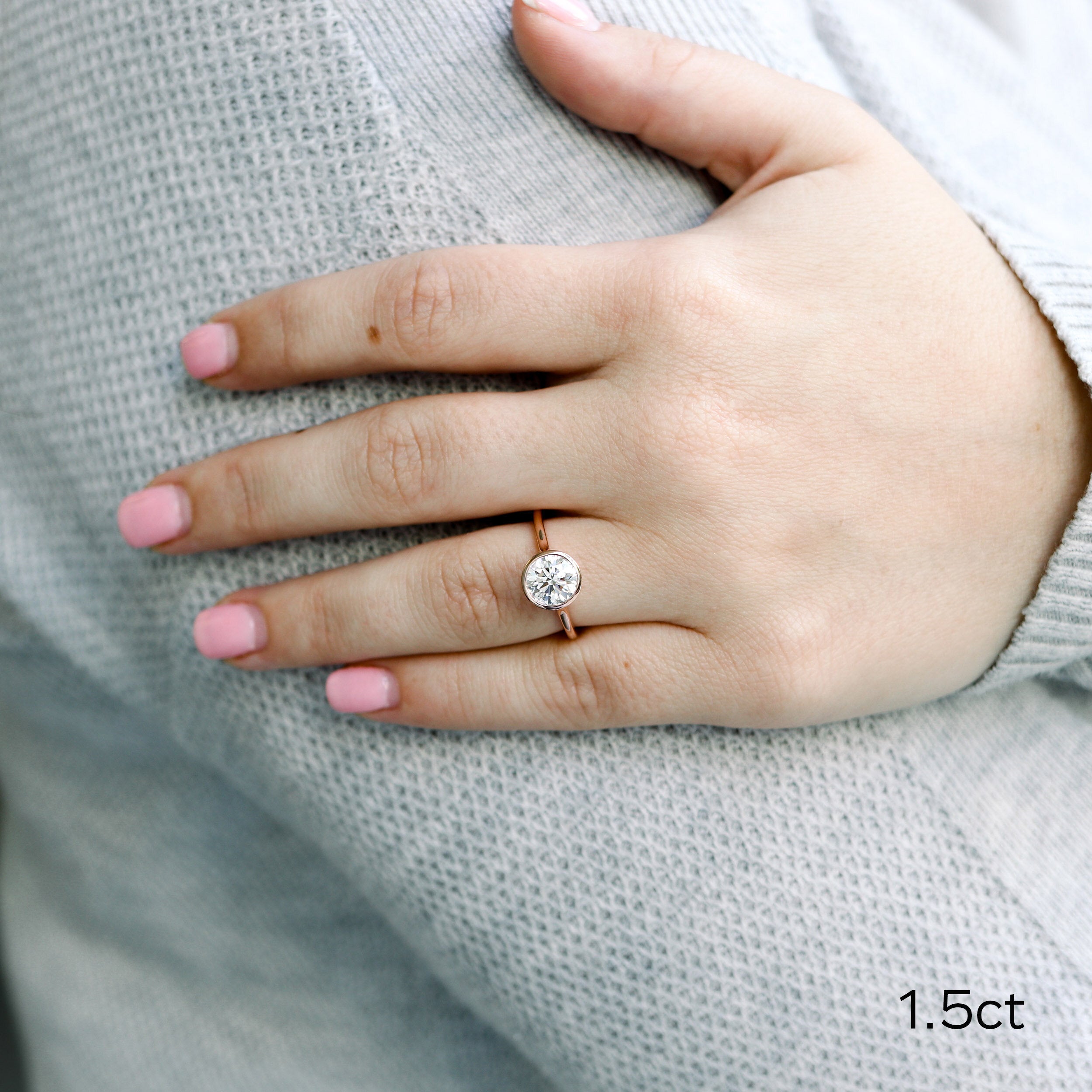Round Cut Moissanite Ring