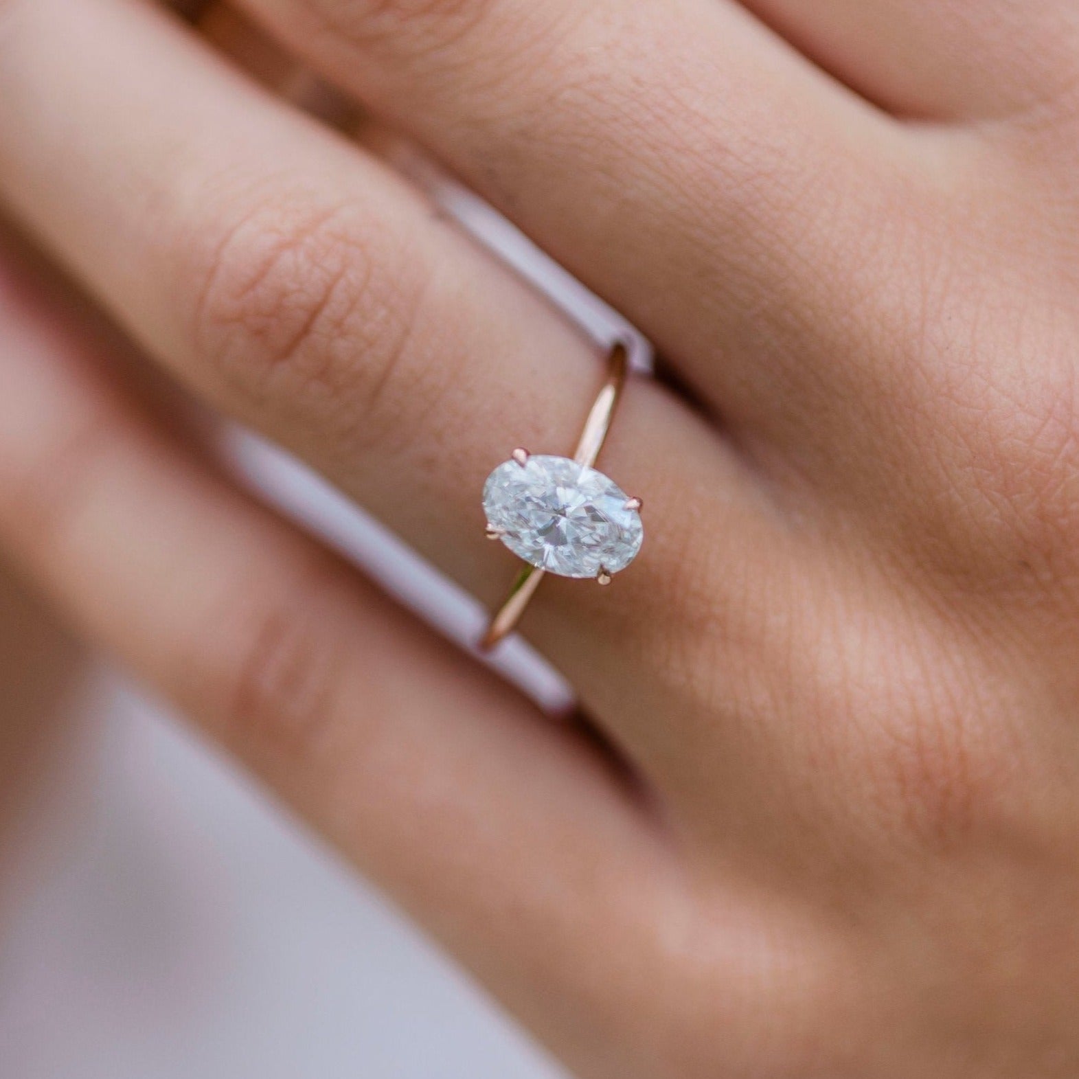 Oval Cut Moissanite Engagement Ring