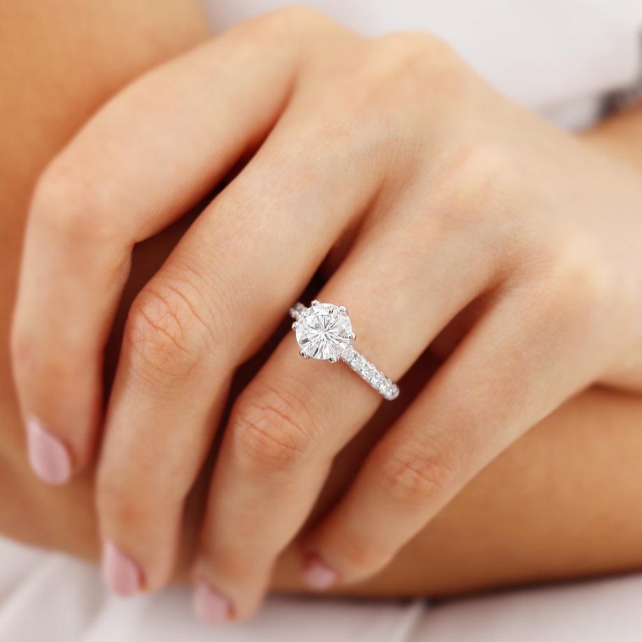 1.90 CT Moissanite Engagement Ring