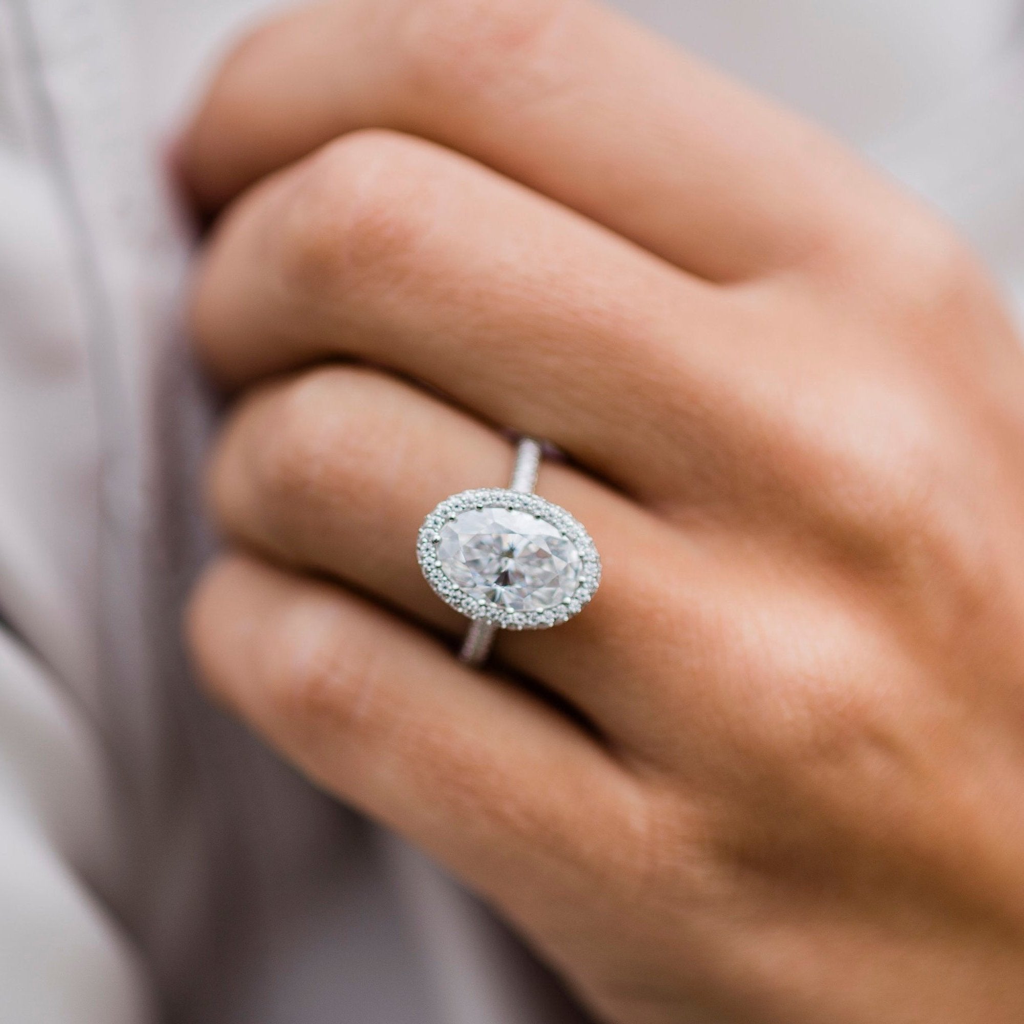 Sophisticated moissanite jewelry