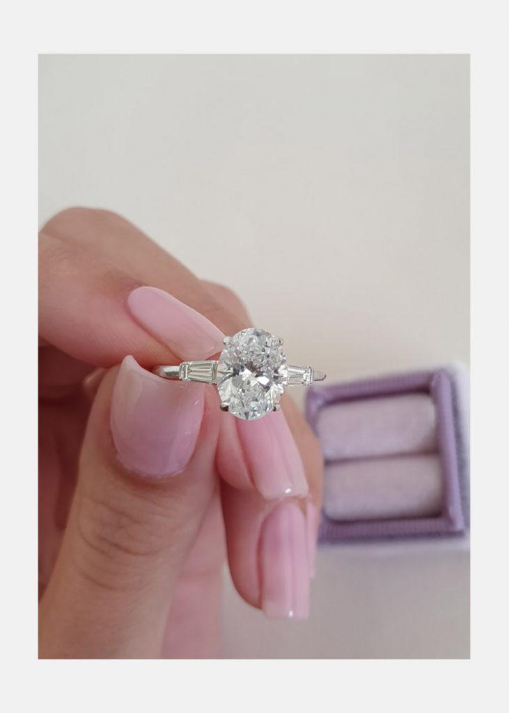 2.0ct Oval Three Stone Moissanite Diamond Solitaire Engagement Ring