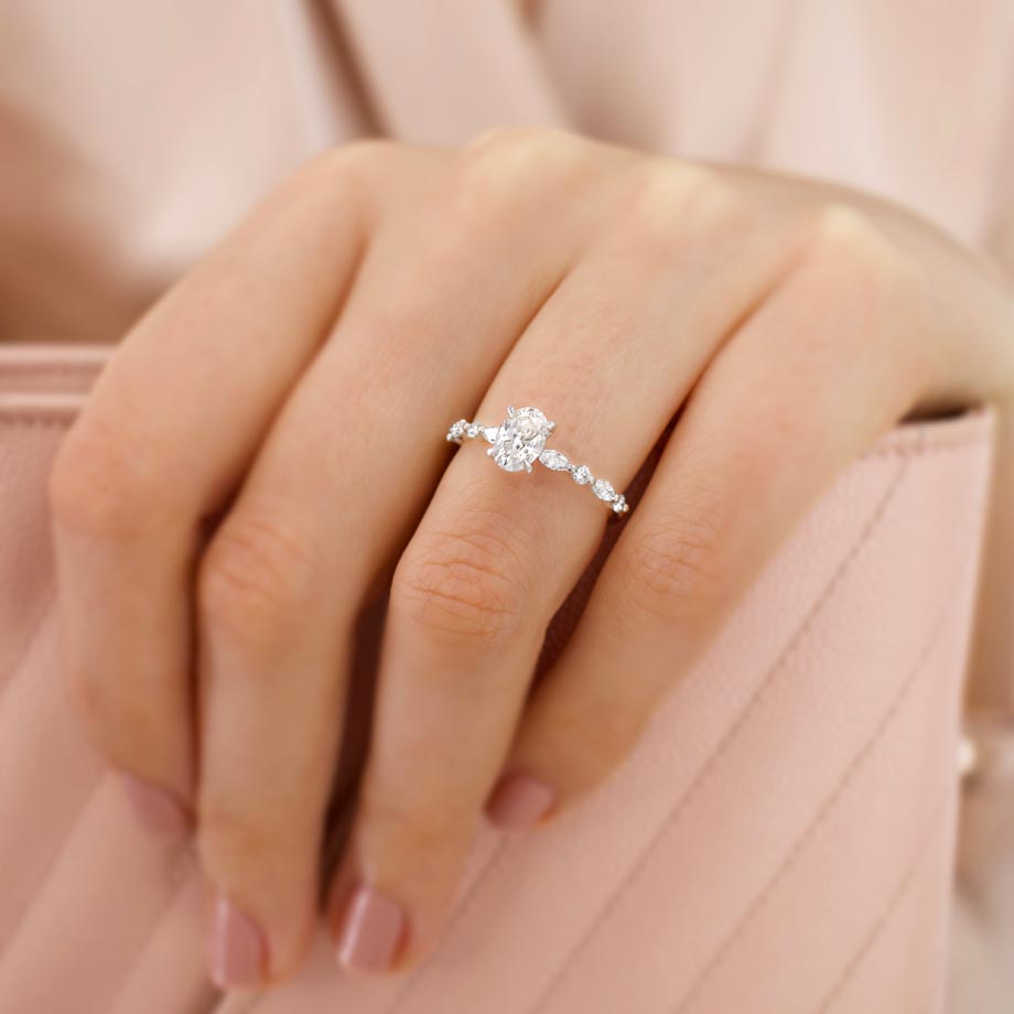 1 CT Moissanite Engagement Ring
