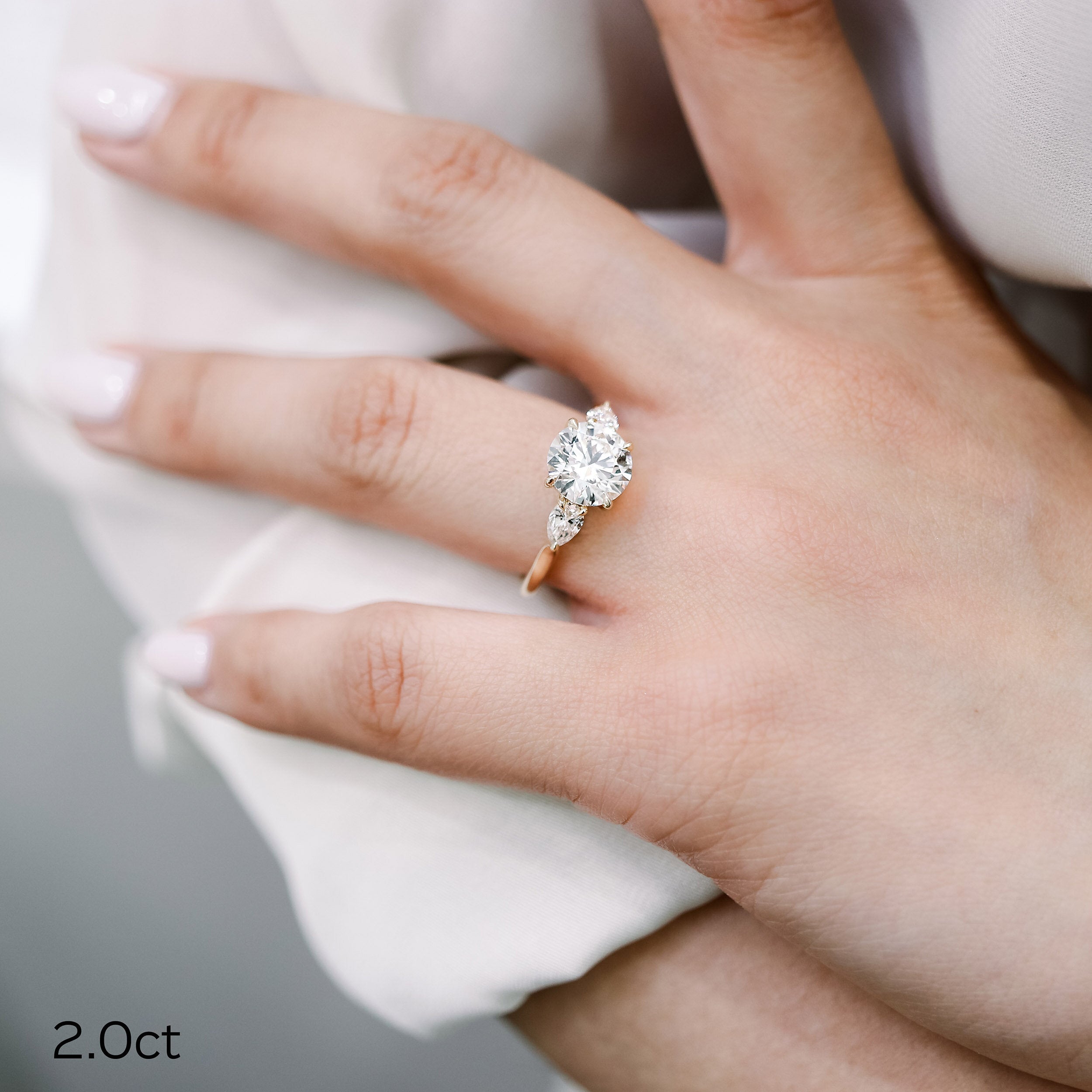 Round Cut Moissanite Ring