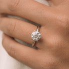 Round Cut Moissanite Engagement Ring