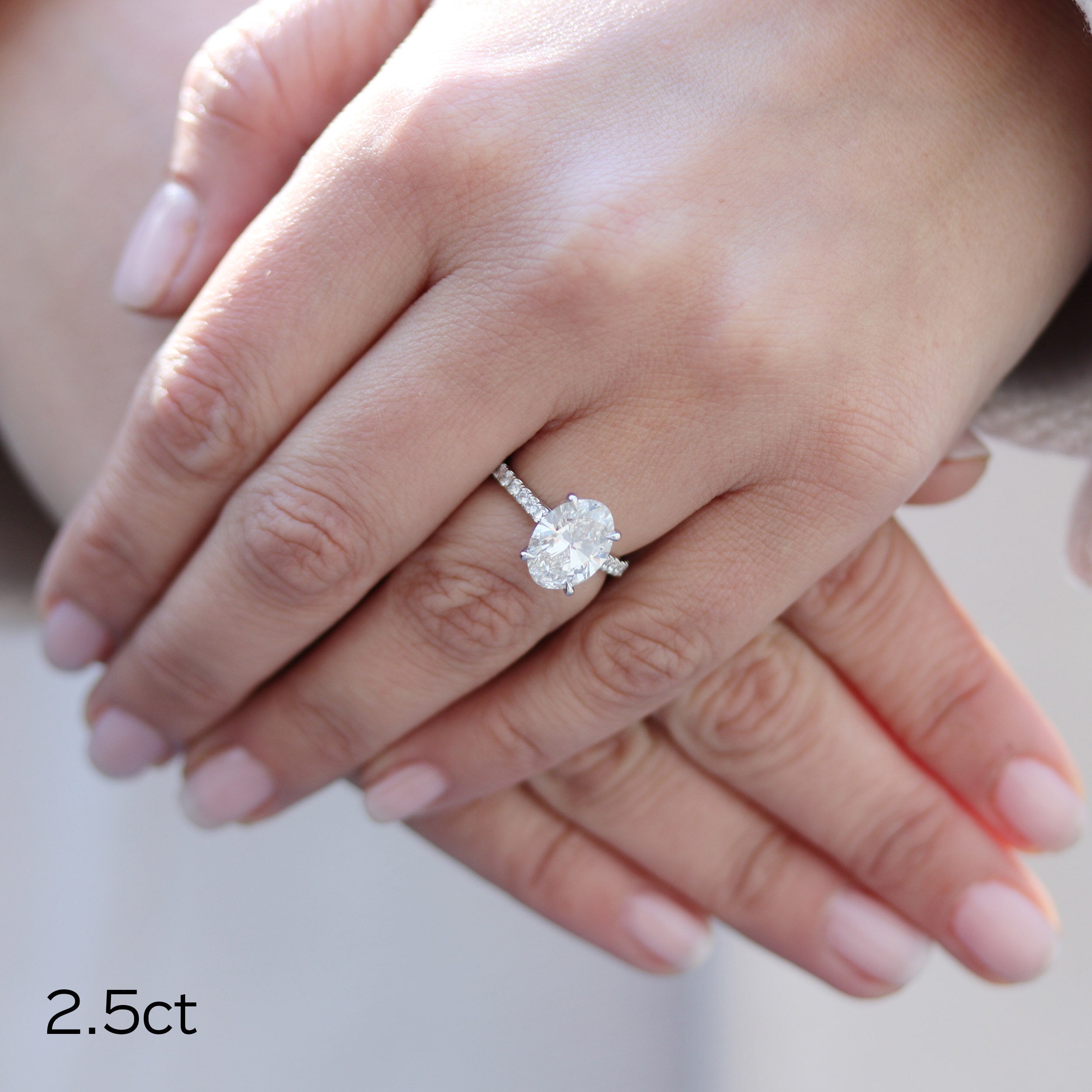 Oval Cut Moissanite Engagement Ring