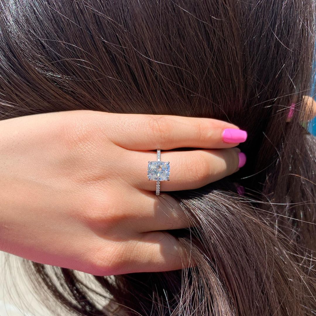 Moissanite bar setting trilogy ring New York