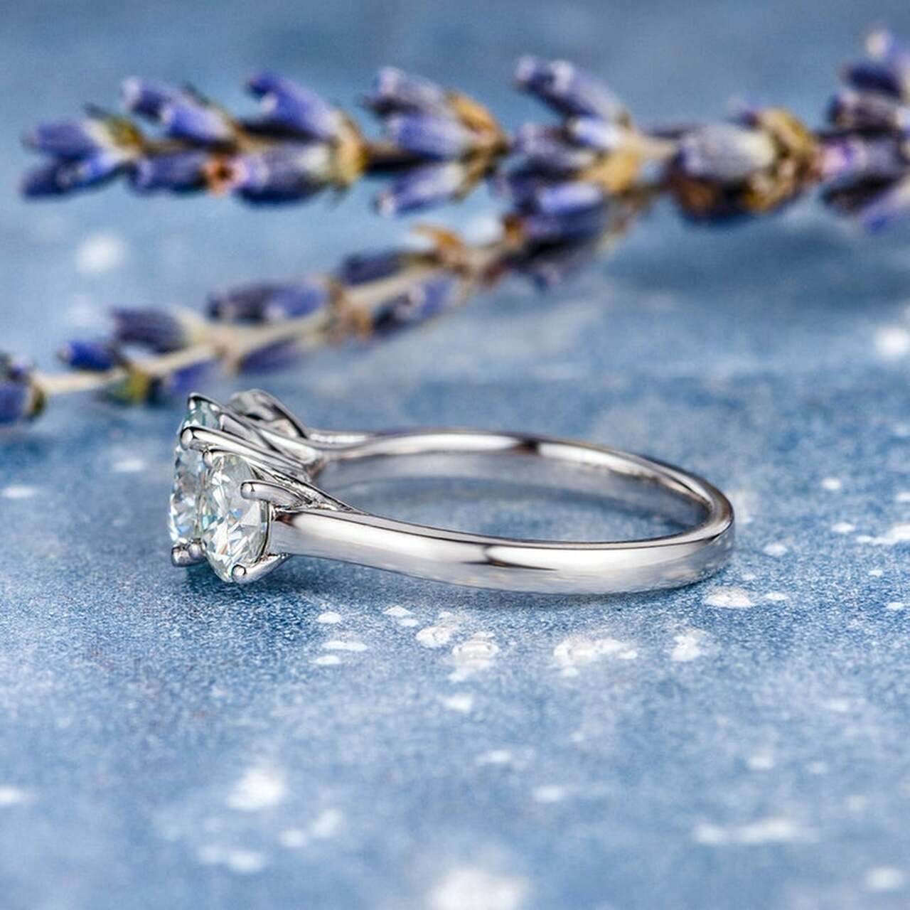 1.0CT Three Stone Round Moissanite Diamond Solitaire Engagement Ring For Women 