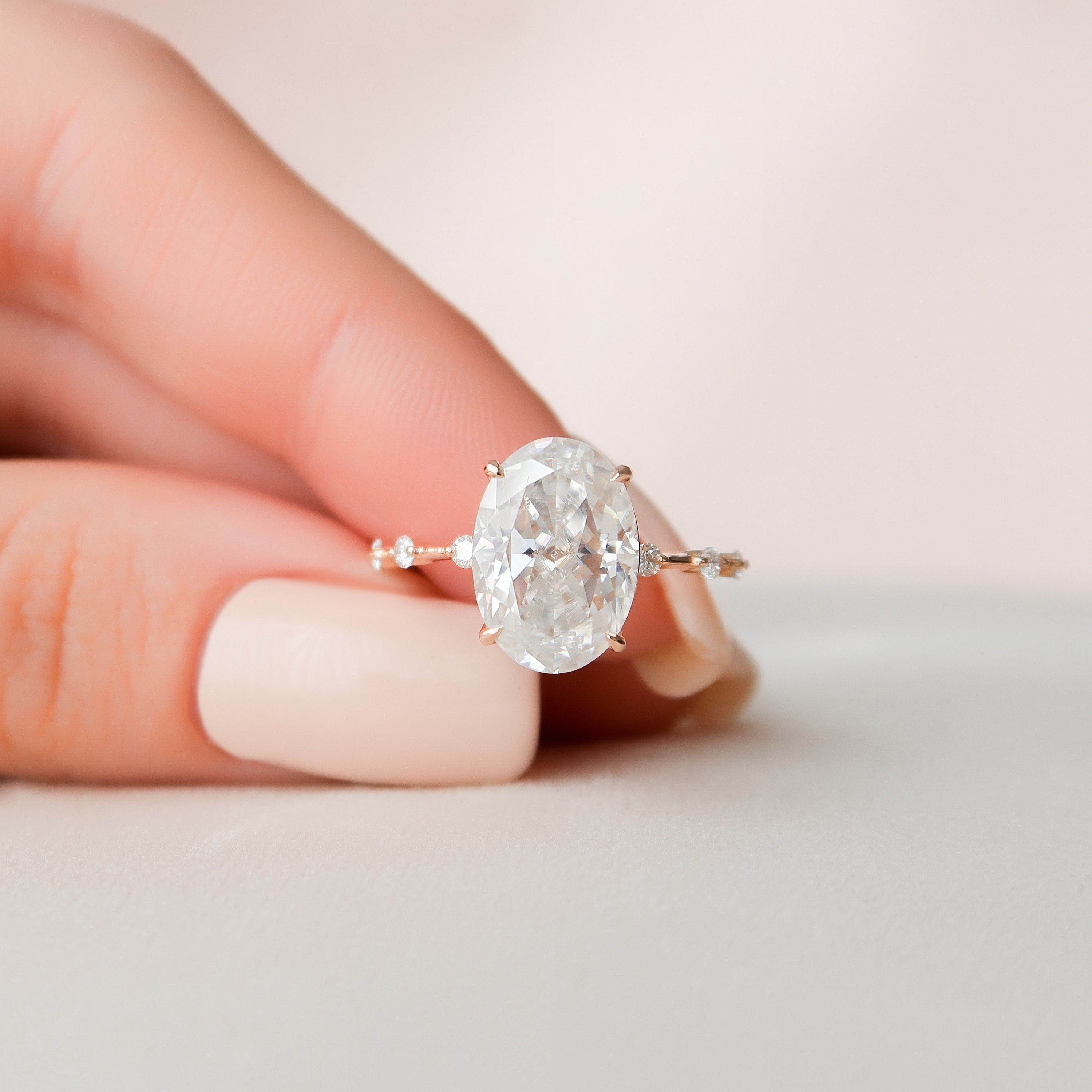 Oval Moissanite Diamond Ring