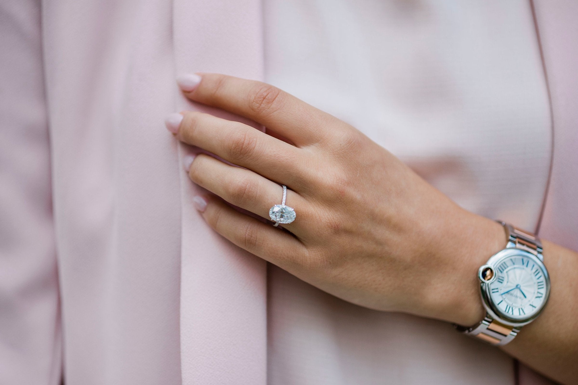 Oval Cut Moissanite Engagement Ring