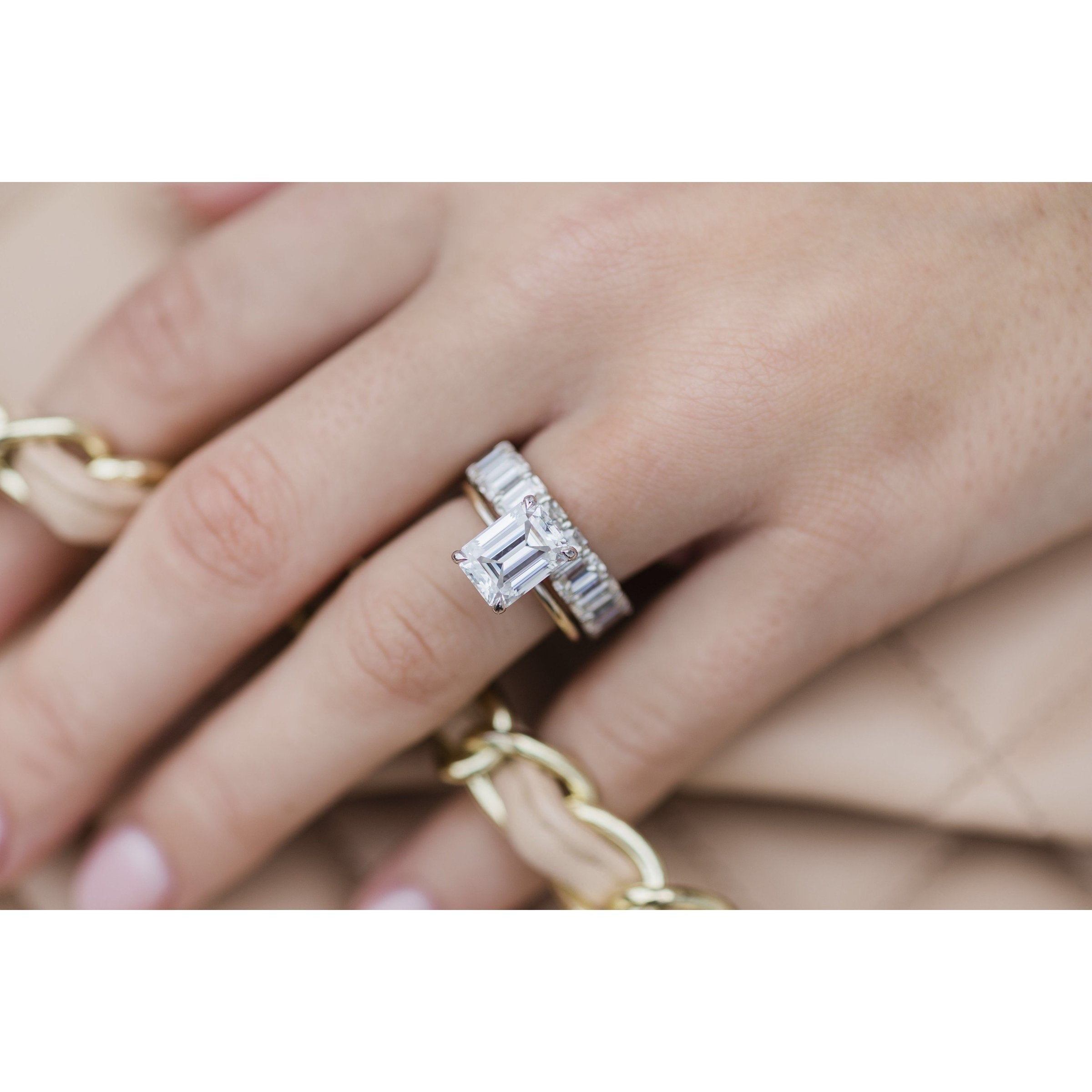 custom moissanite rings