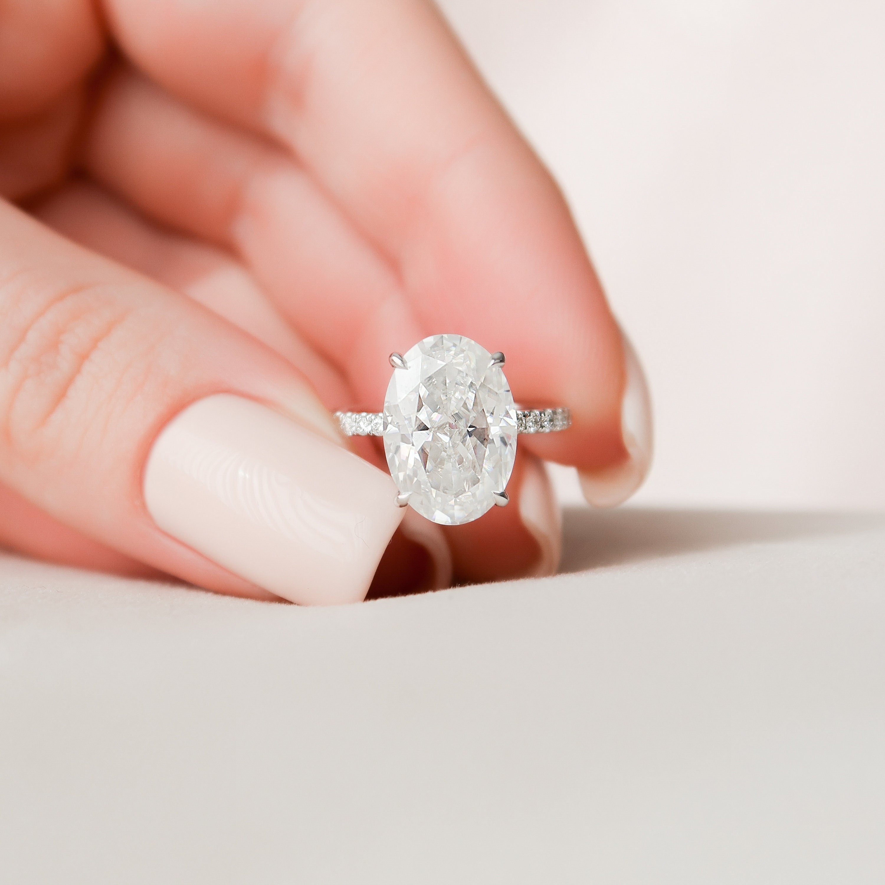 Oval Moissanite Engagement Ring