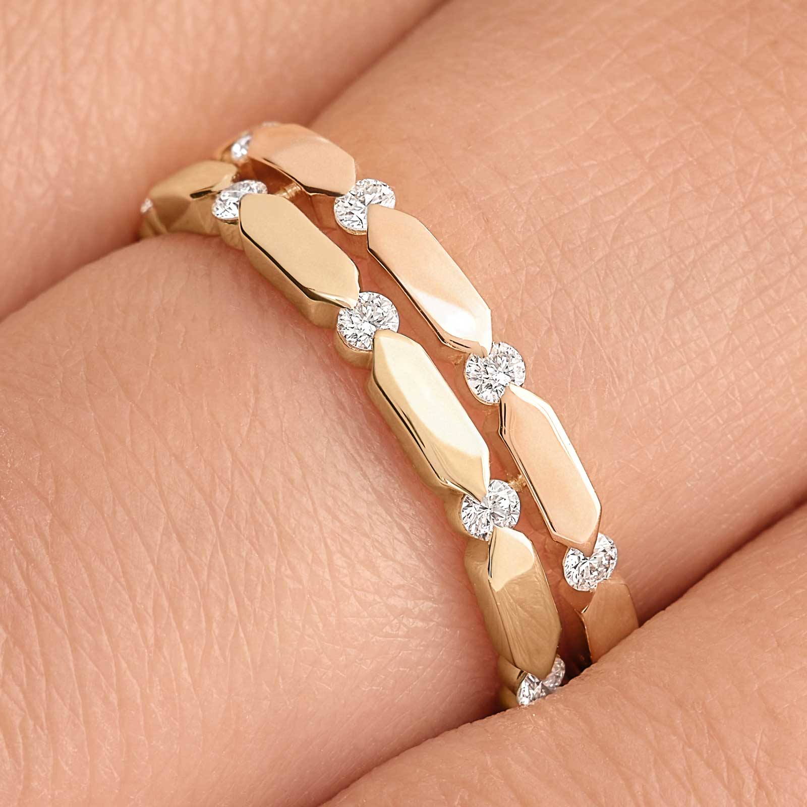 round-shaped-moissanite-minimalist-wedding-bands