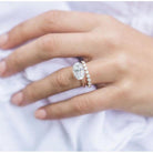 round-bubble-prong-moissanite-wedding-band