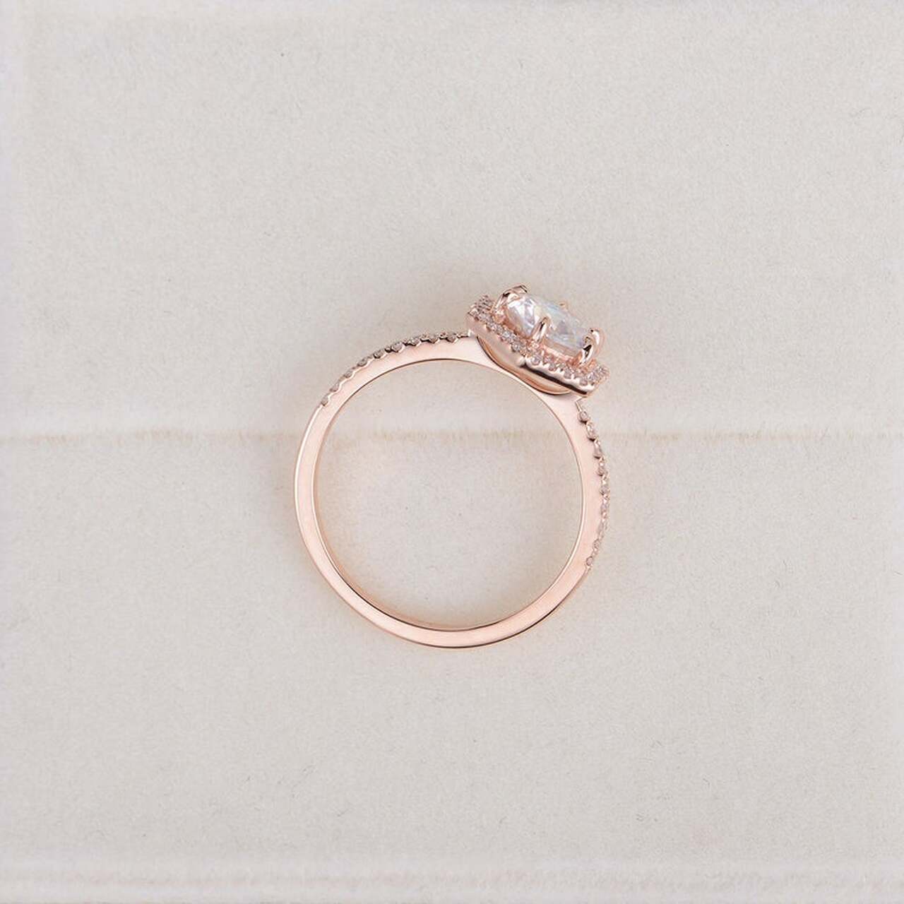 1.0CT Round Hexagon Shaped Halo Moissanite Diamond Pave Engagement Ring