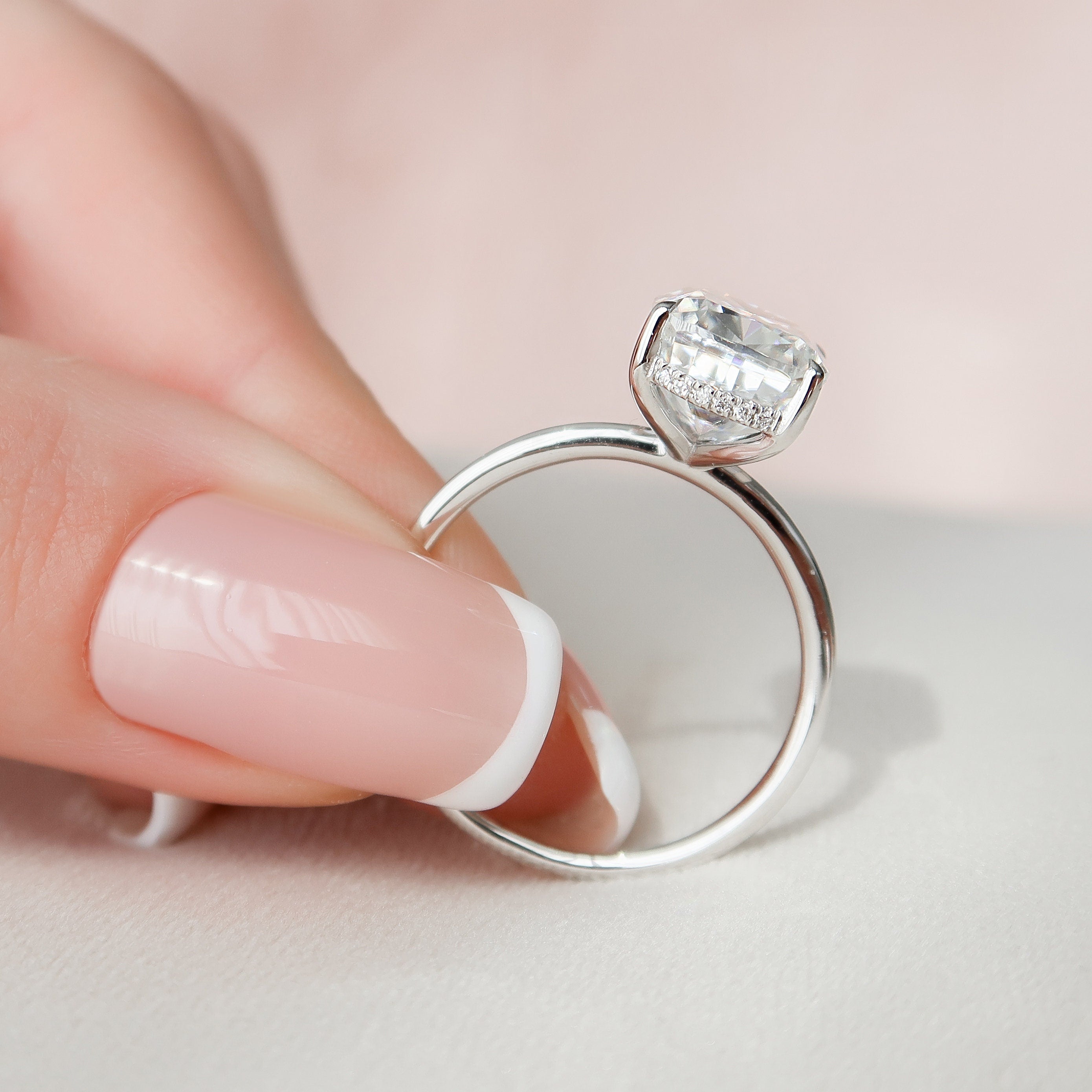 Solitaire Moissanite Engagement Ring