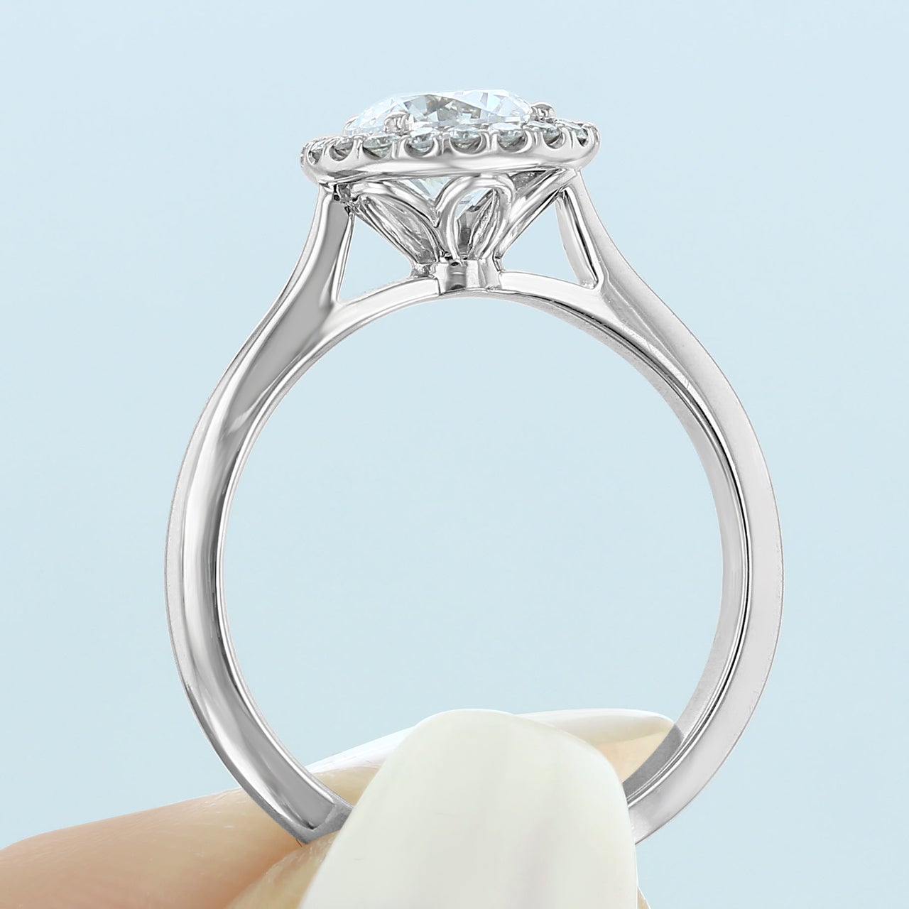 1.0CT Cathedral Set Round Moissanite Diamond Halo Engagement Ring