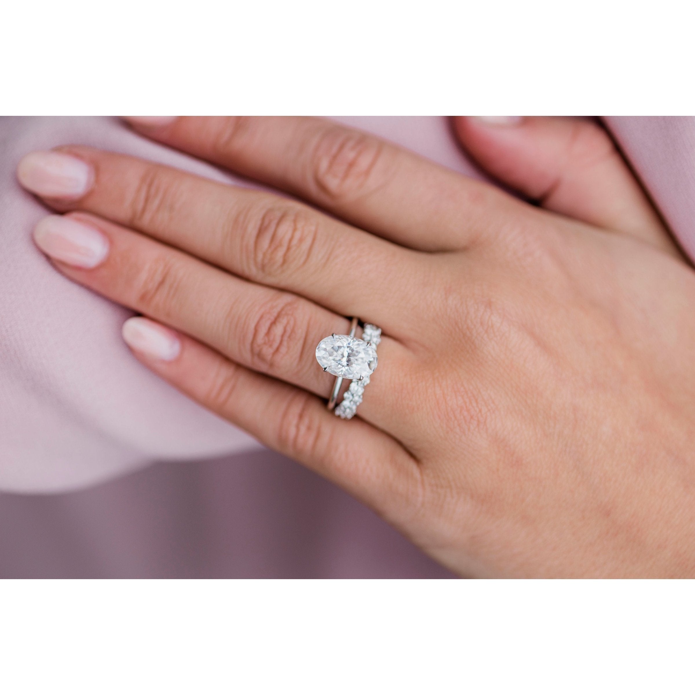 4.0CT Oval Cut 4 Prongs Moissanite Solitaire Engagement Ring