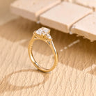 Women's Engagement Ring