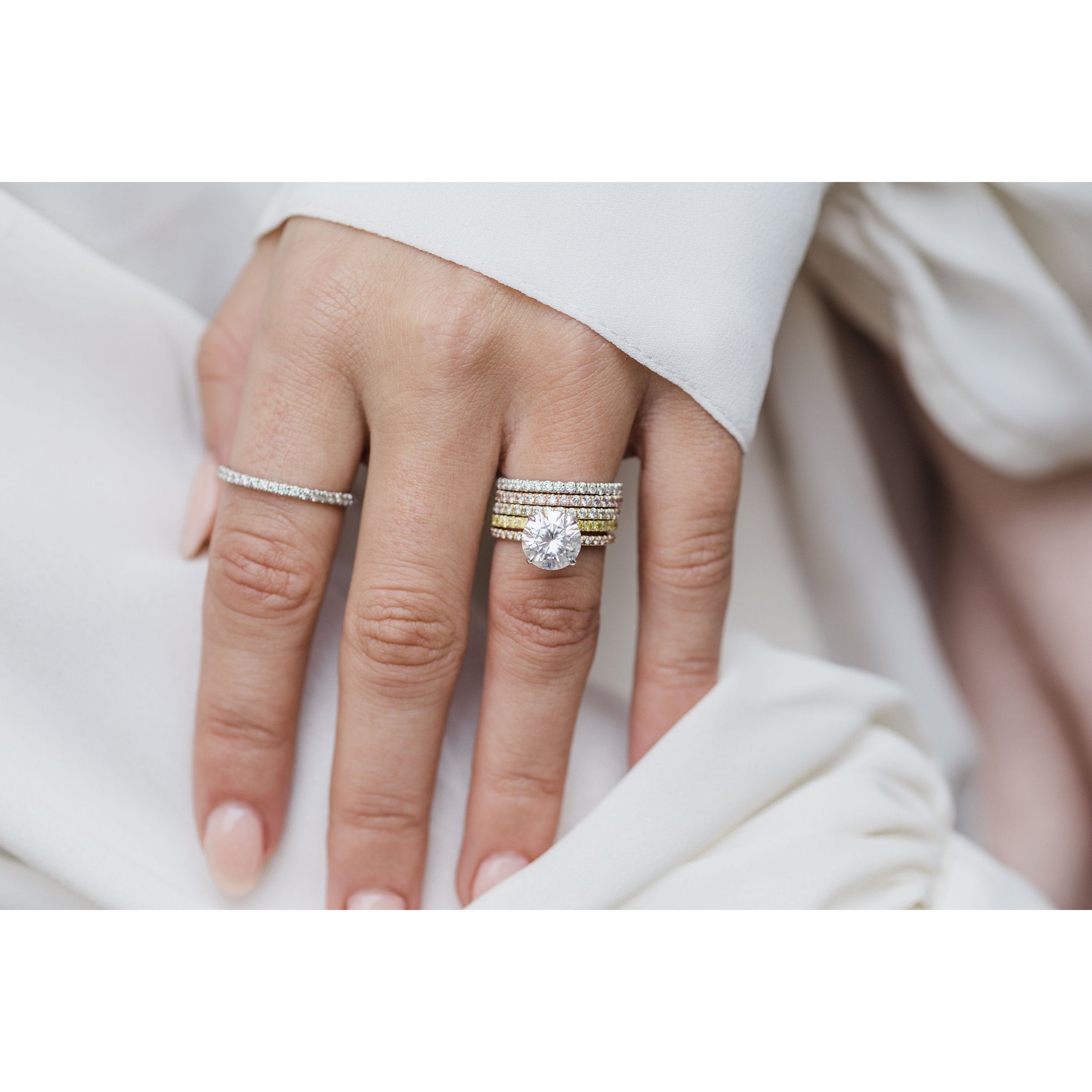 Round Diamond Alternative Ring