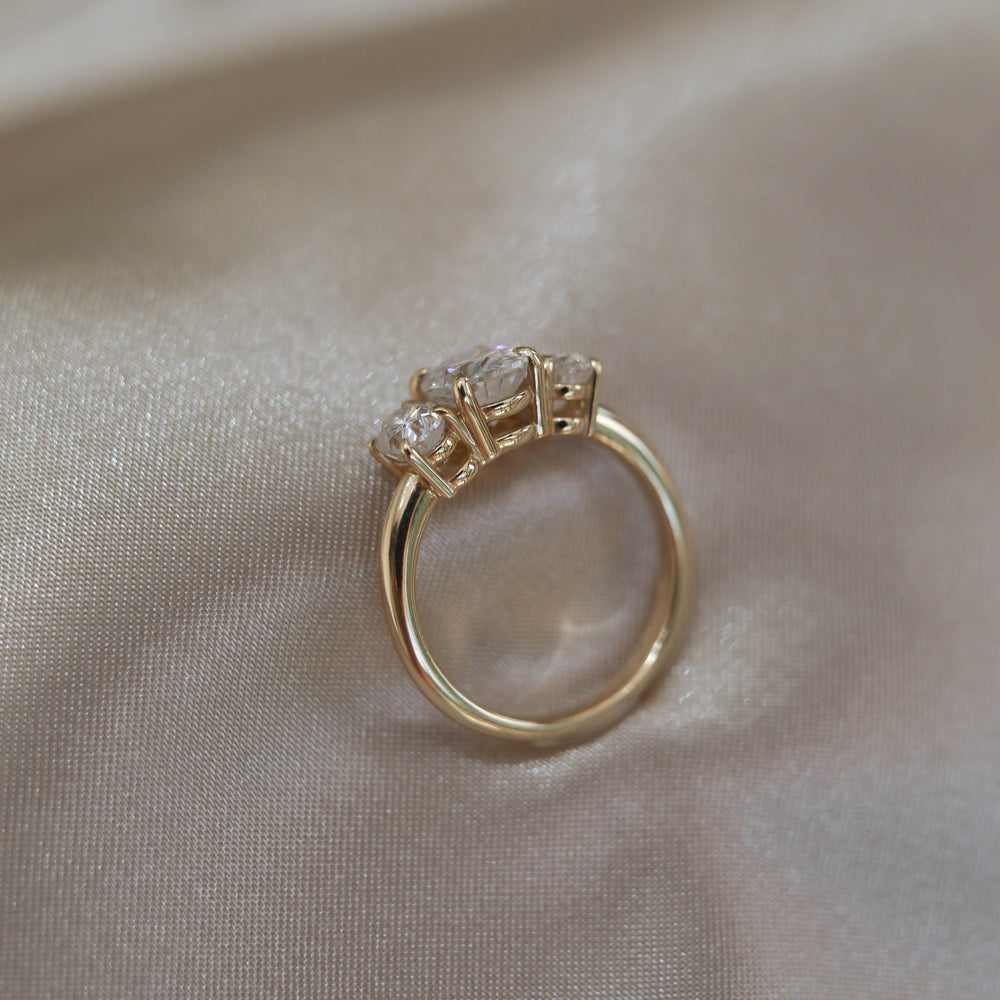 1.20CT Oval Three Stone Moissanite Diamond Solitaire Engagement Ring